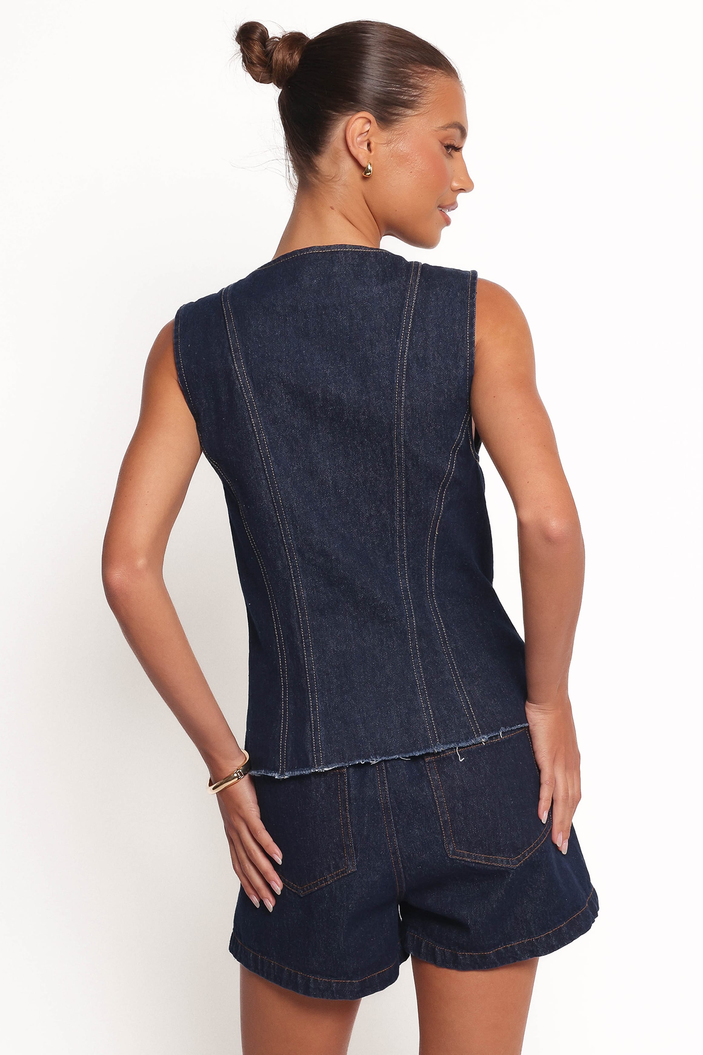 BOTTOMS Nylah Pleated Denim Short - Mid Denim
