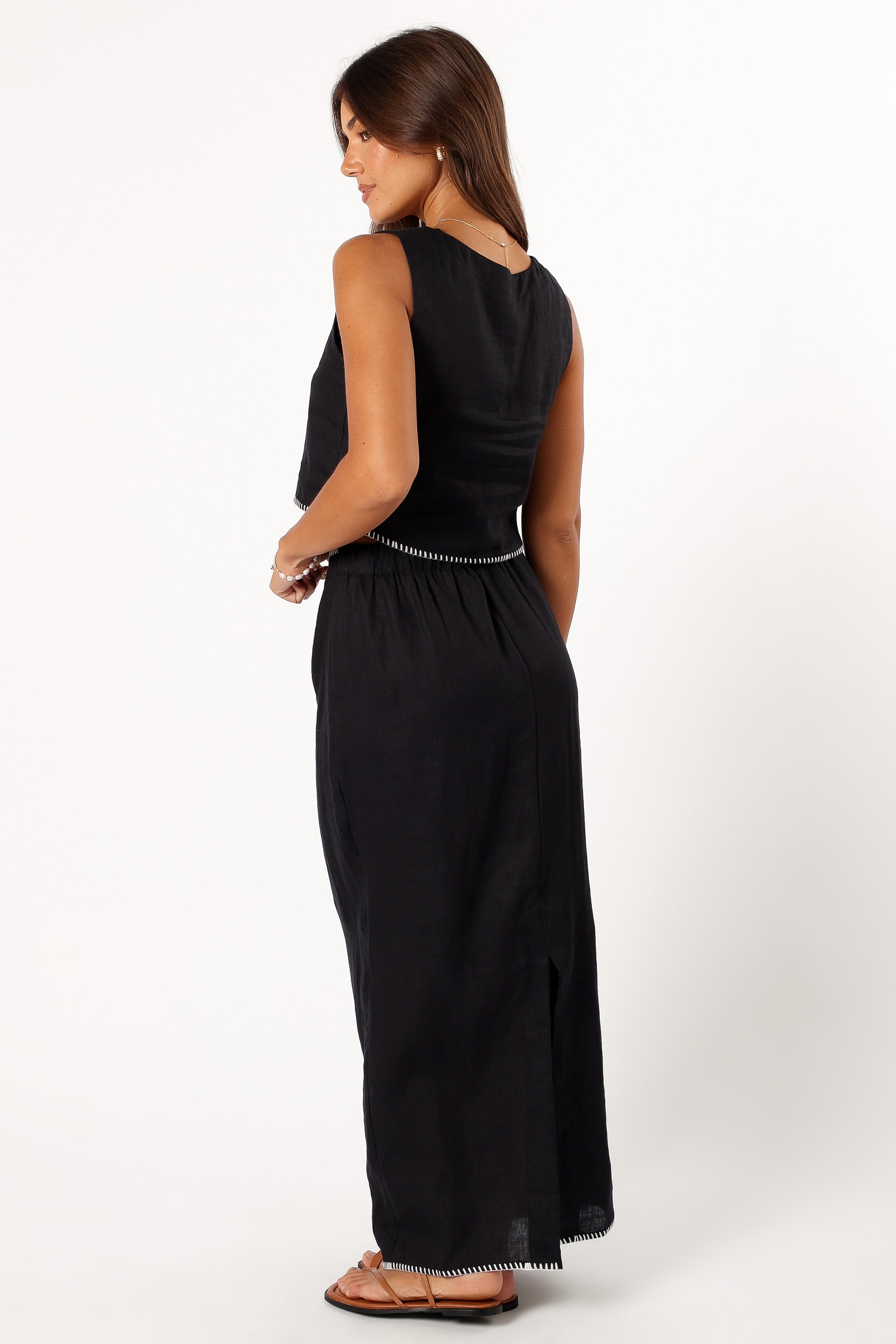 BOTTOMS @Odette Midi Skirt - Black (Hold for Sundial)