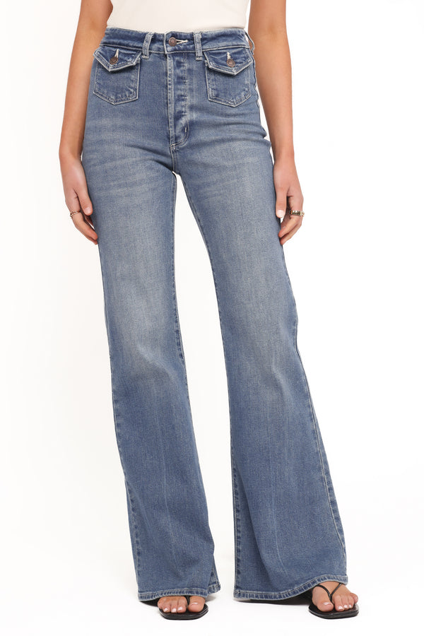 BOTTOMS Rollas Eastcoast Flare Jeans - Stella