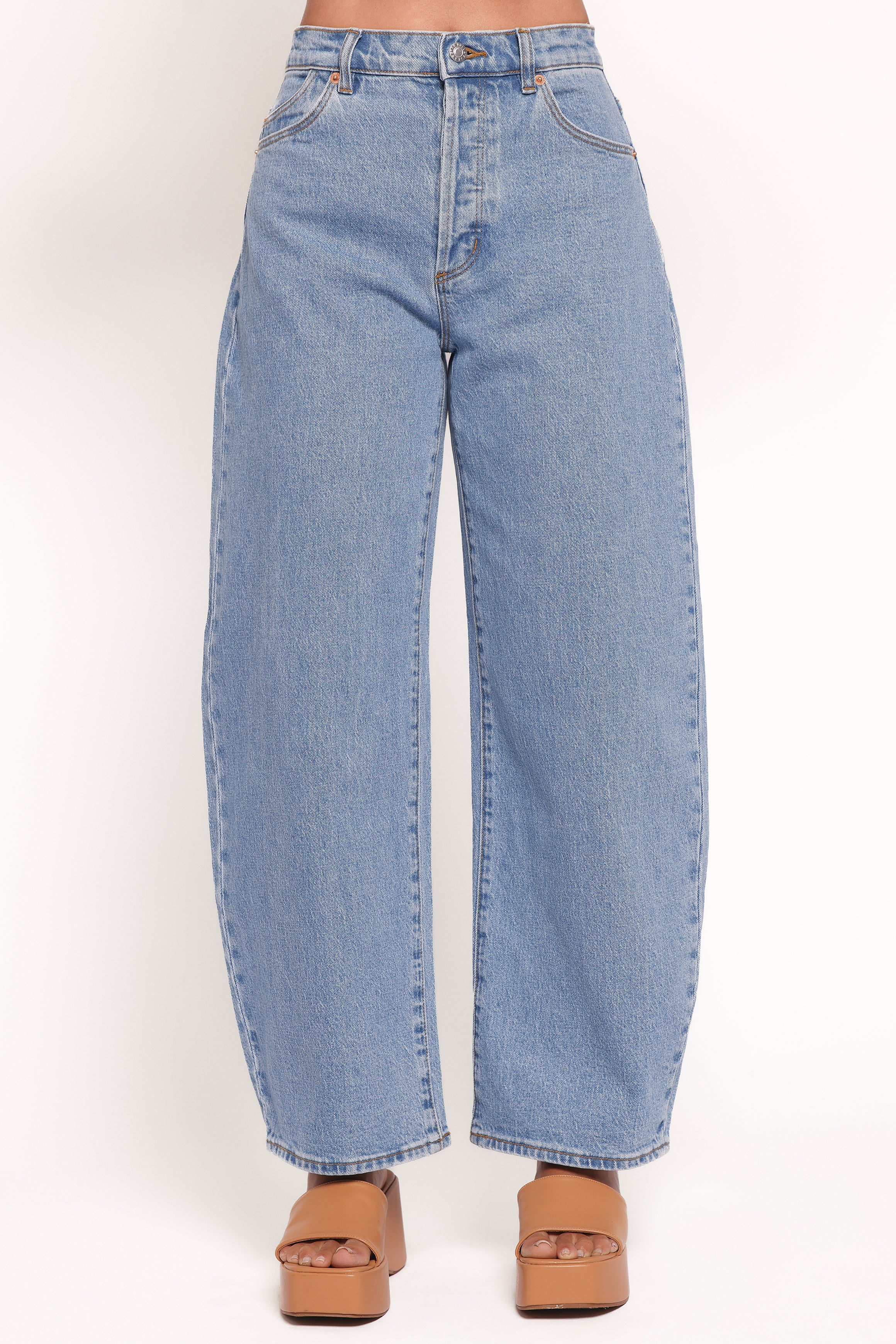 BOTTOMS Rollas Gigi Barrel Jeans - Country Blue