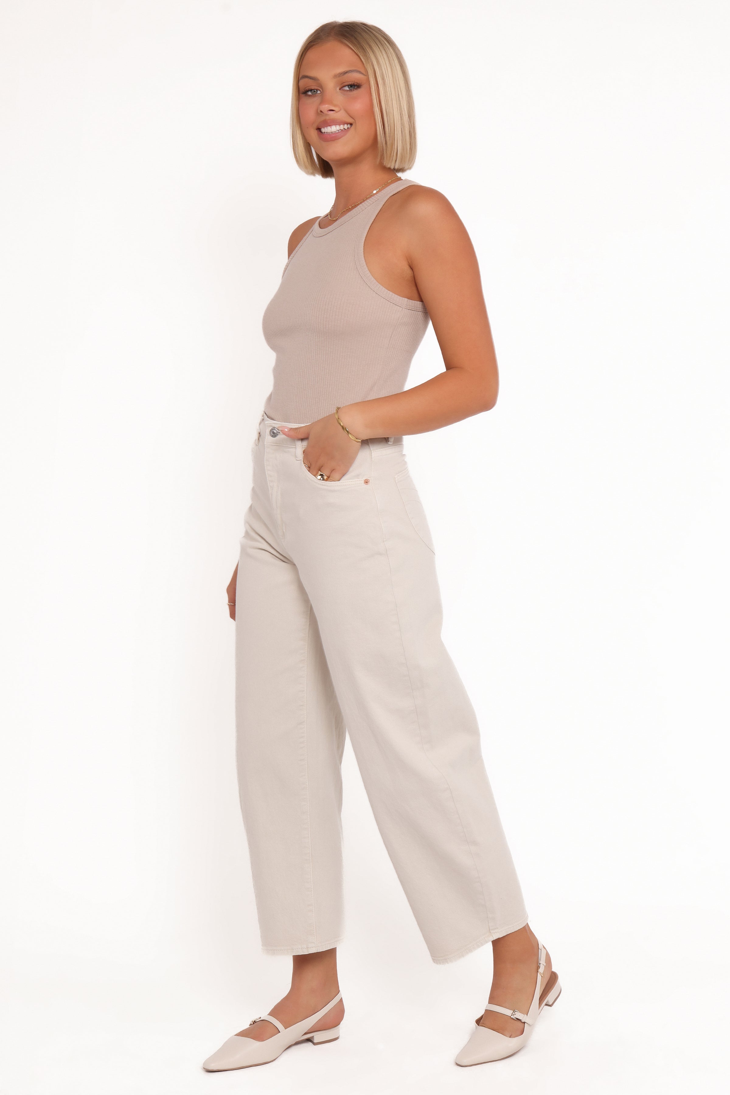 BOTTOMS Rollas Gigi Barrel Jeans - Salt