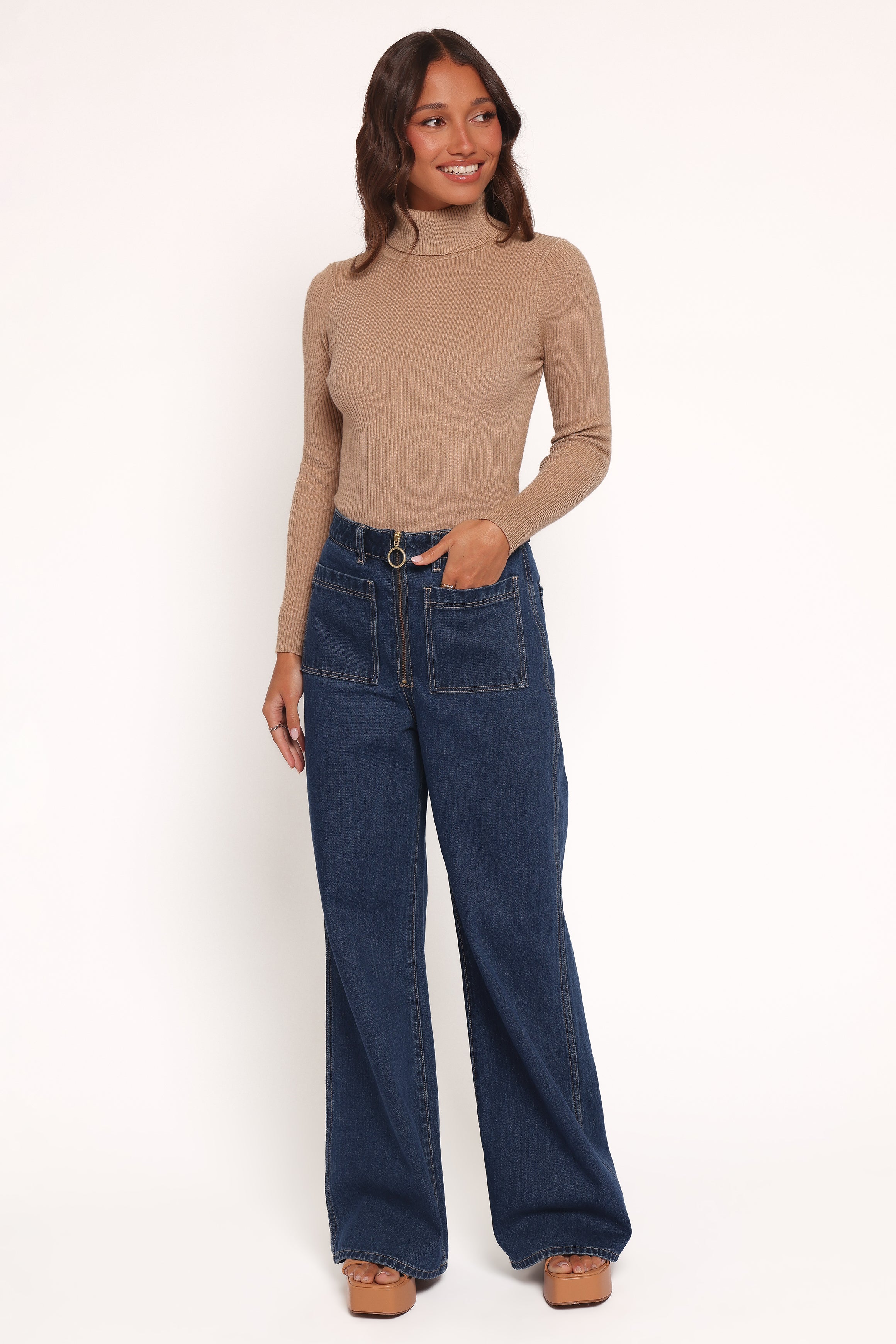 BOTTOMS Rollas Studio Flare Jeans - Deep Blue