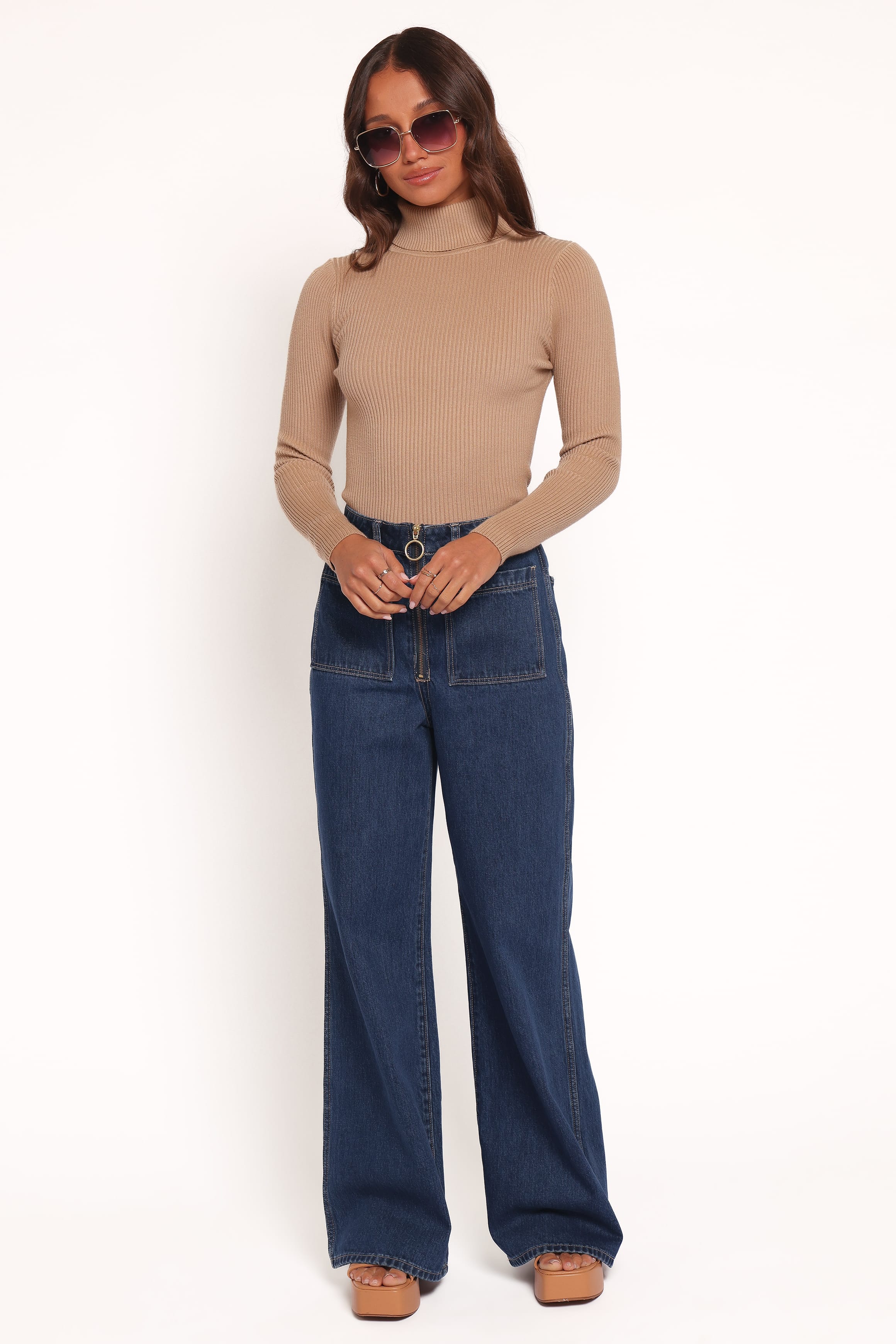 Rollas Downtown Flare Jeans - Canyon Stone | Petal & Pup