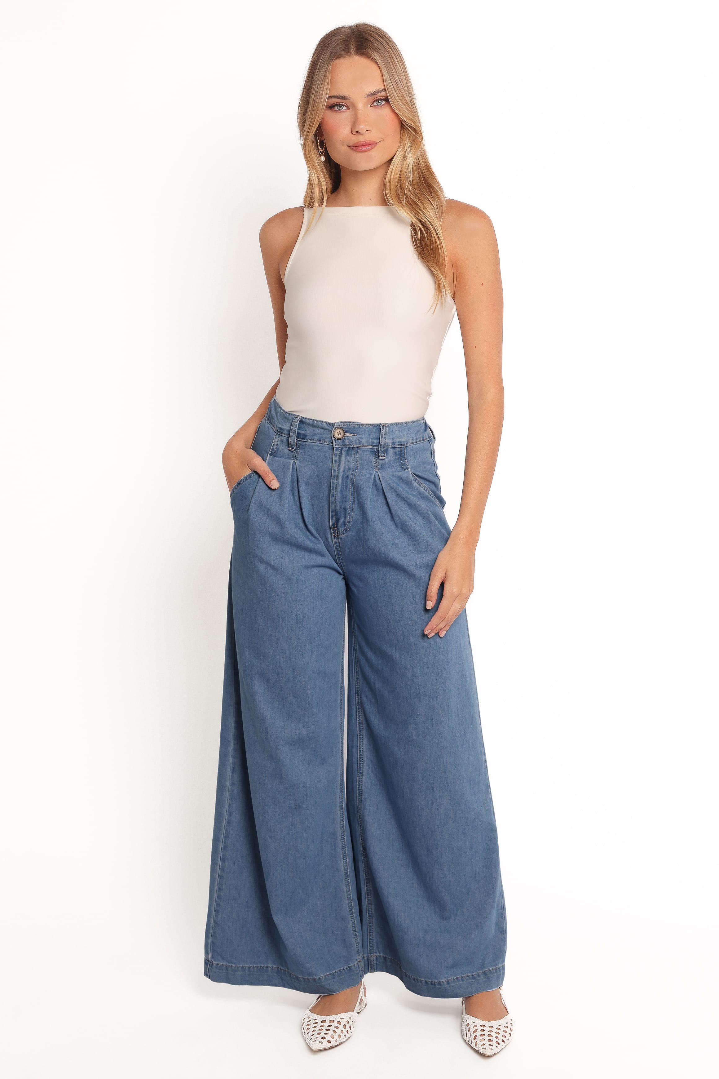 BOTTOMS Rosalee Chambray Wide Leg Pant - Medium Denim