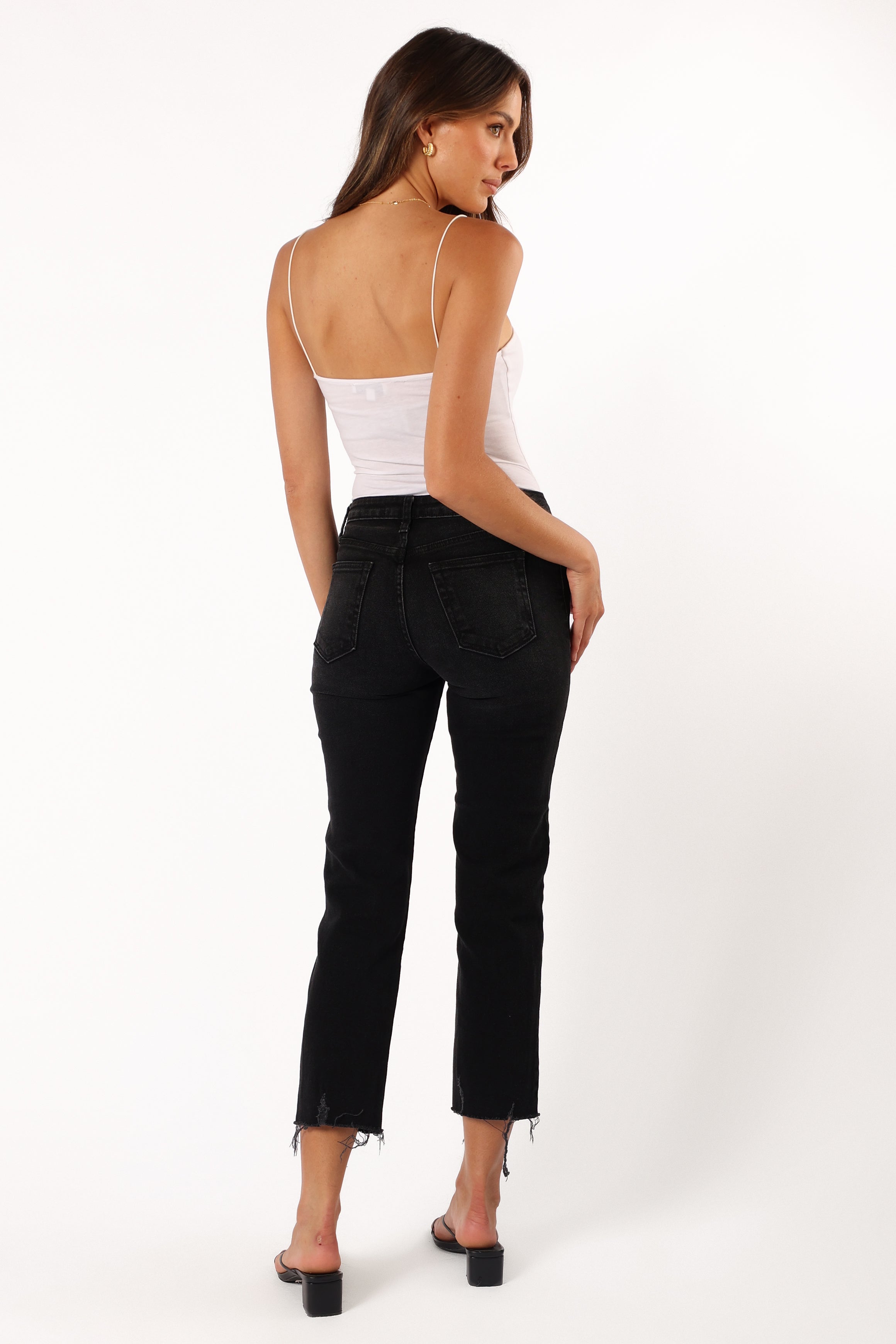 BOTTOMS @Rowan High Rise Straight Leg Jean - Washed Black