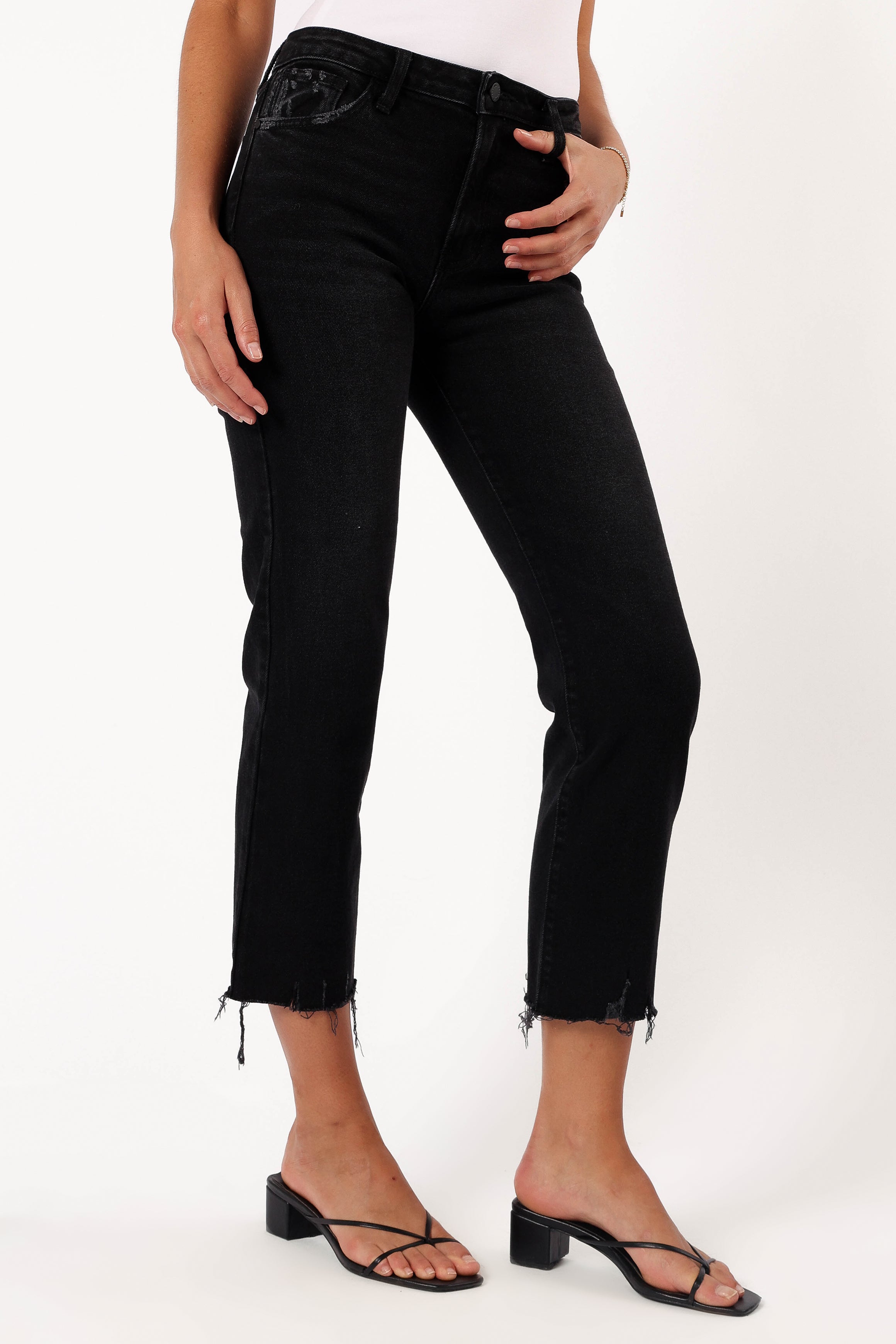 BOTTOMS @Rowan High Rise Straight Leg Jean - Washed Black