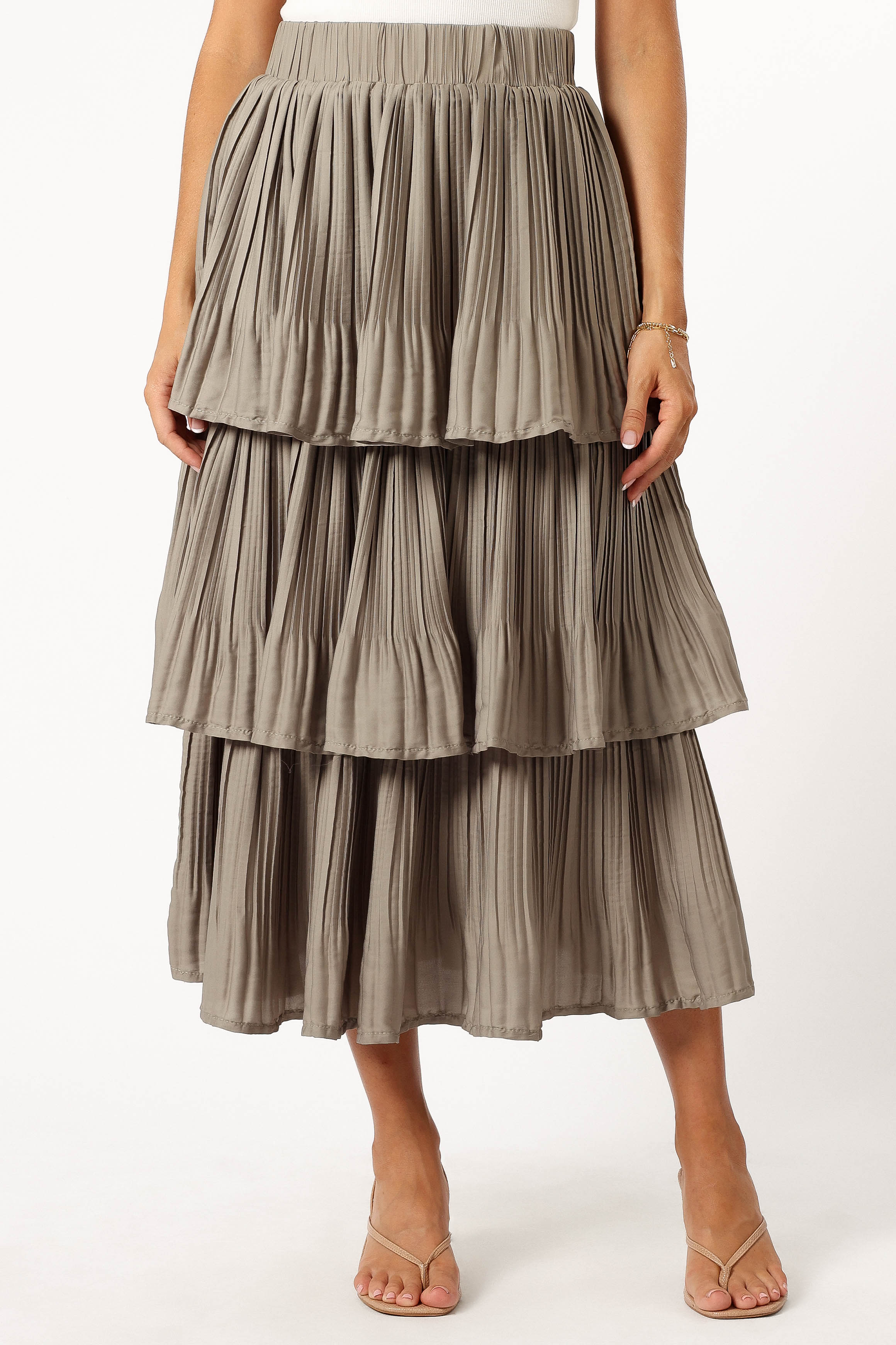 BOTTOMS @Rylan Maxi Skirt - Dusty Sage