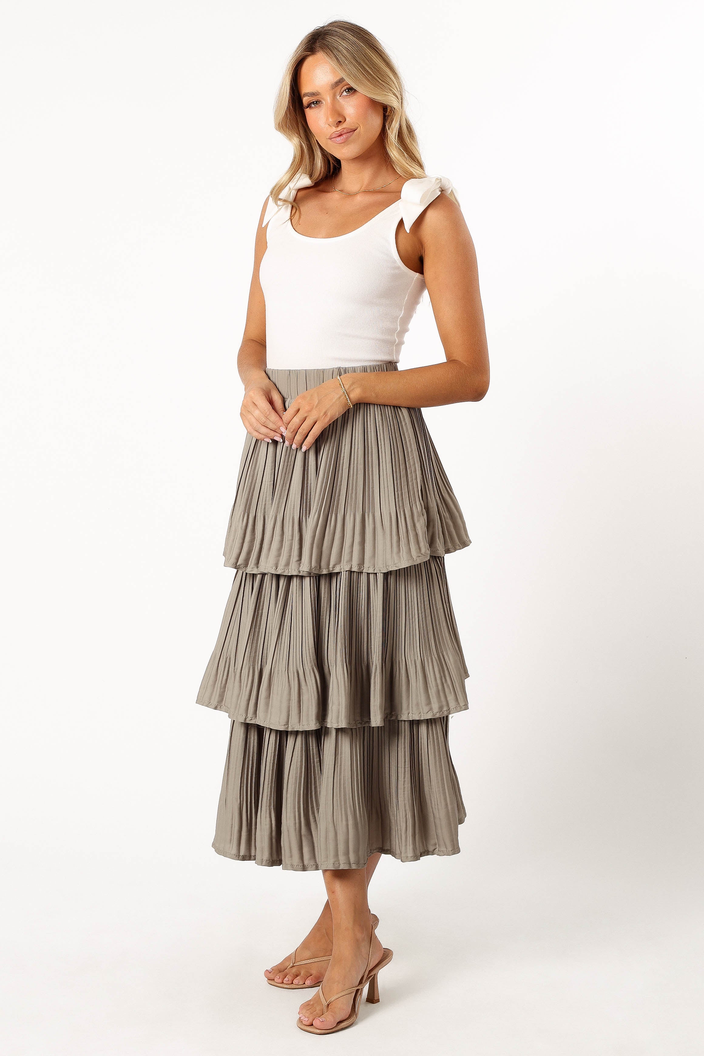 BOTTOMS @Rylan Maxi Skirt - Dusty Sage