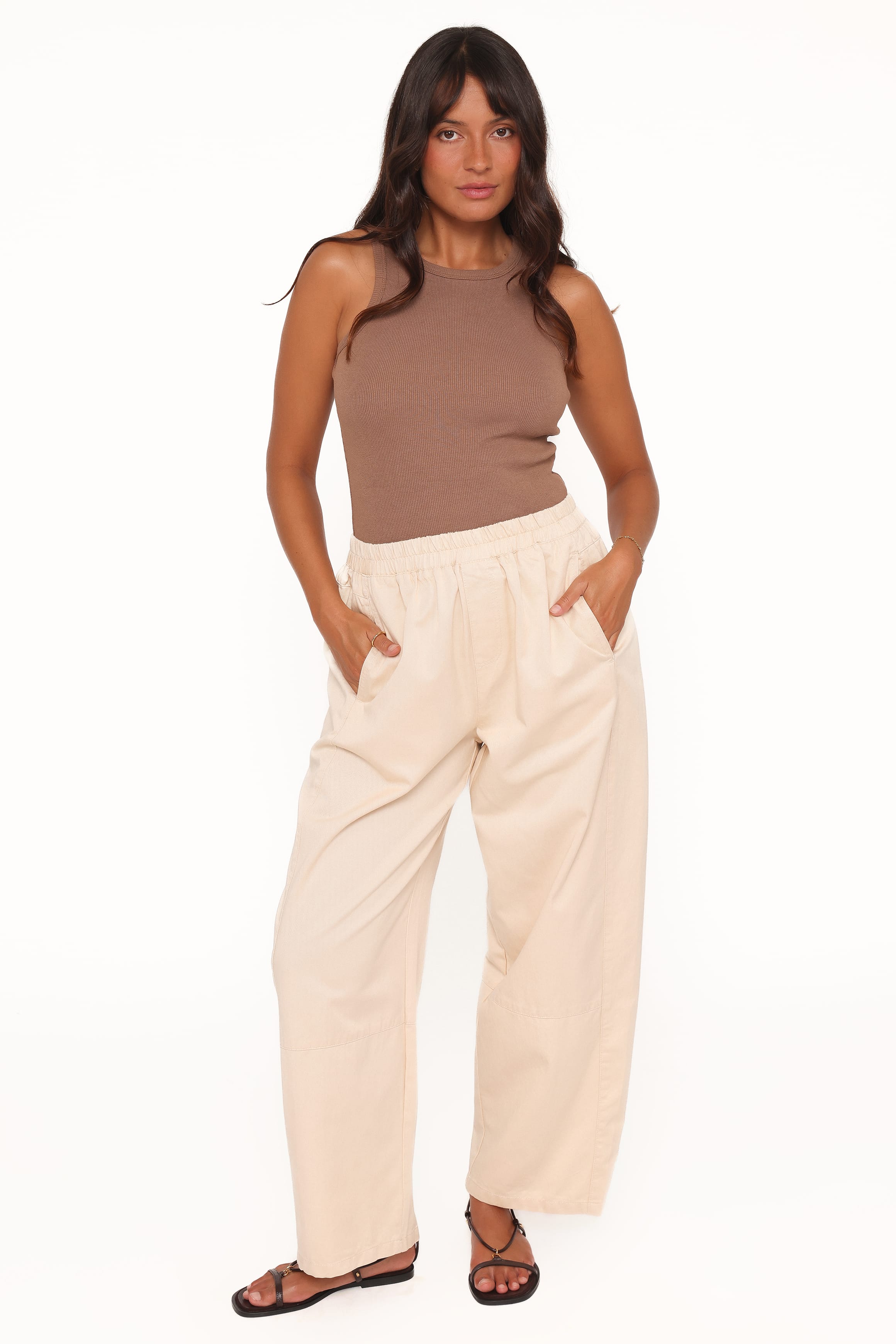BOTTOMS Sasha Cropped Barrel Jean - Ecru