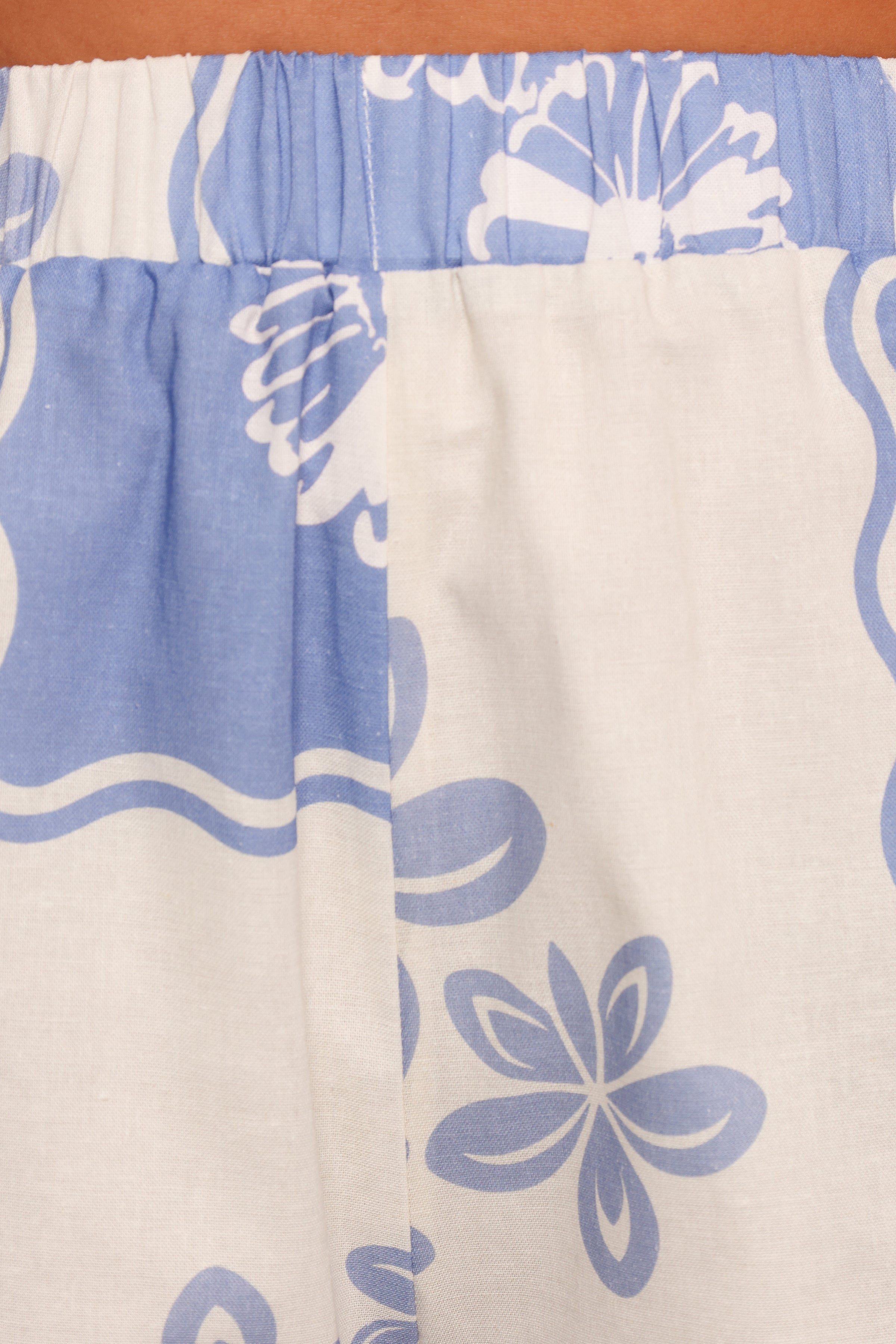 BOTTOMS Shellie Shorts - Blue Dahlia