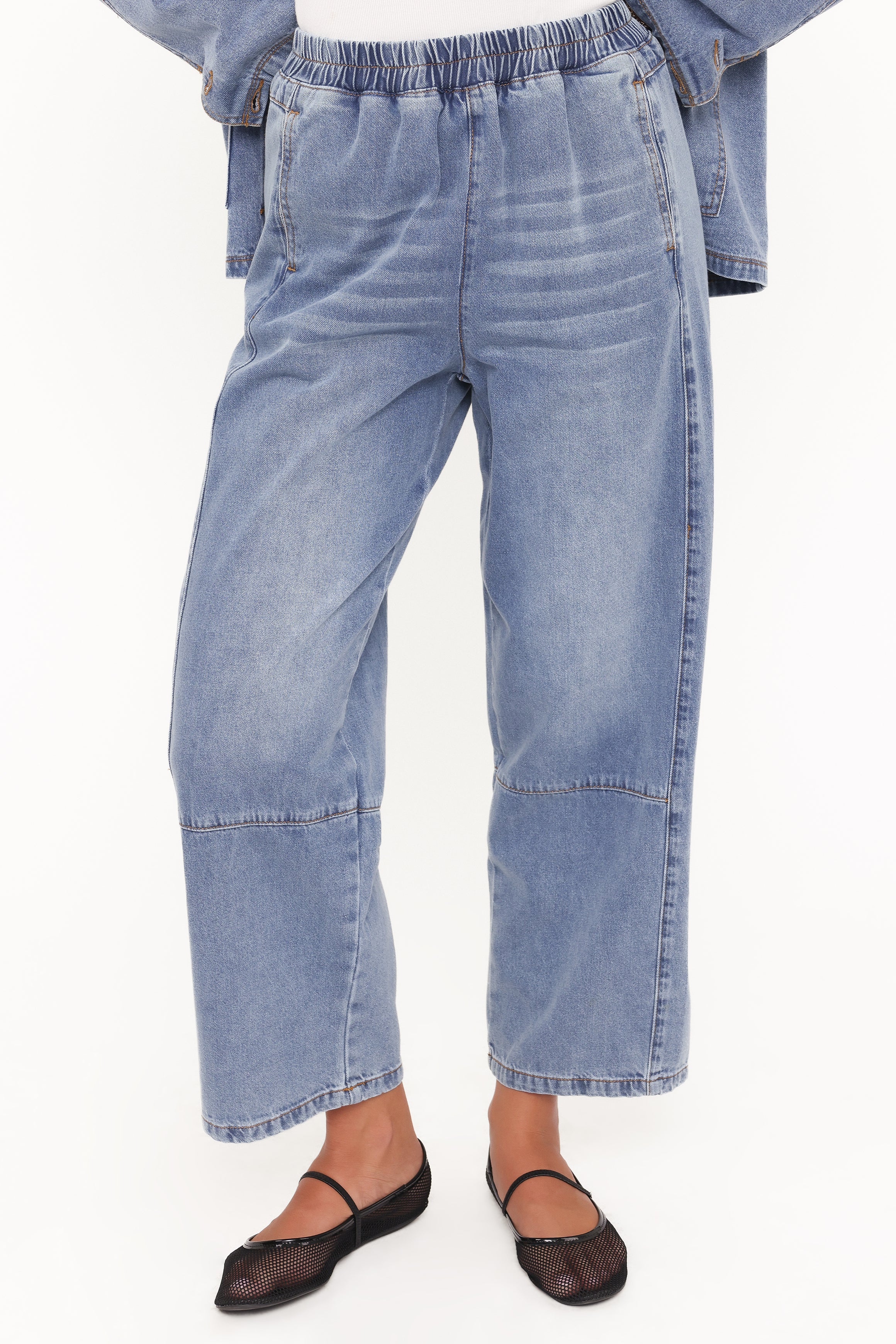BOTTOMS Sophie Cropped Barrel Jean - Medium Wash