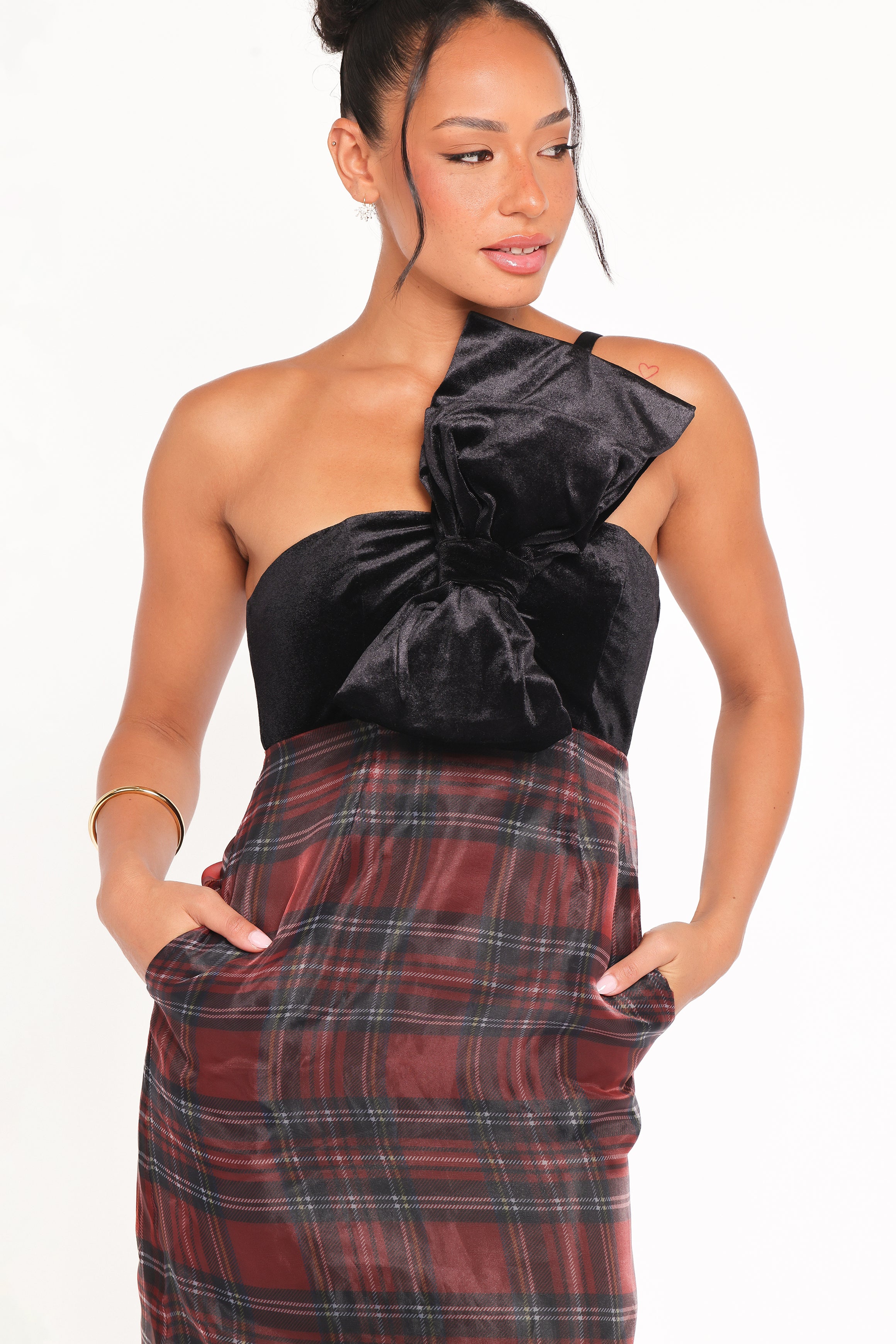 DRESSES Amelie Bow Front One Shoulder Midi Dress - Red Plaid