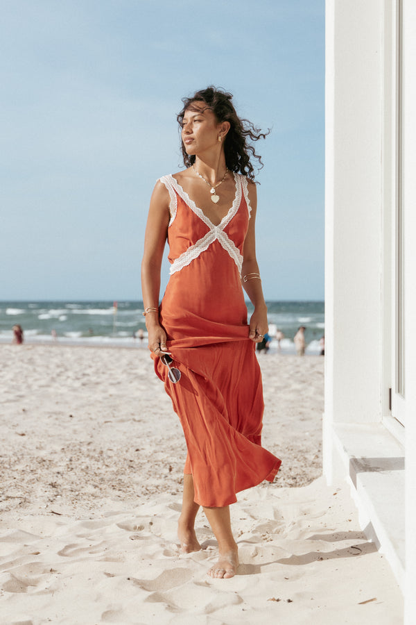 DRESSES Andie Midi Dress - Blood Orange