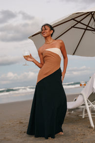 DRESSES @Calissa Maxi Dress - Caramel Multi (Hold for Euro Summer)