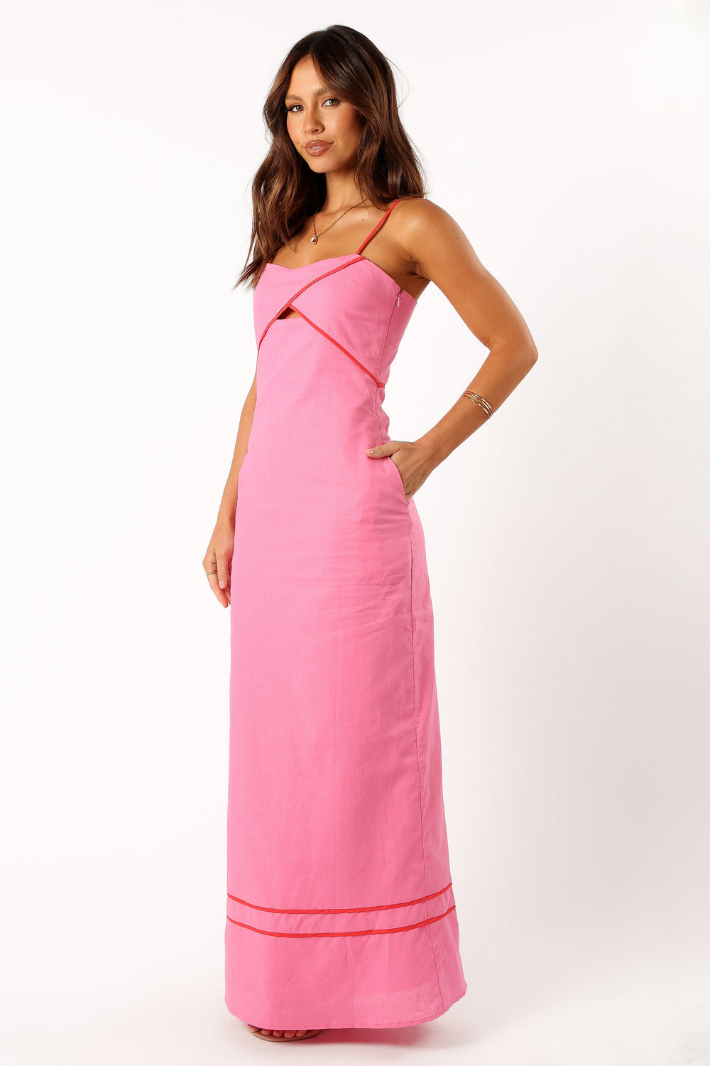 DRESSES @Callie Contrast Trim Maxi Dress - Pink