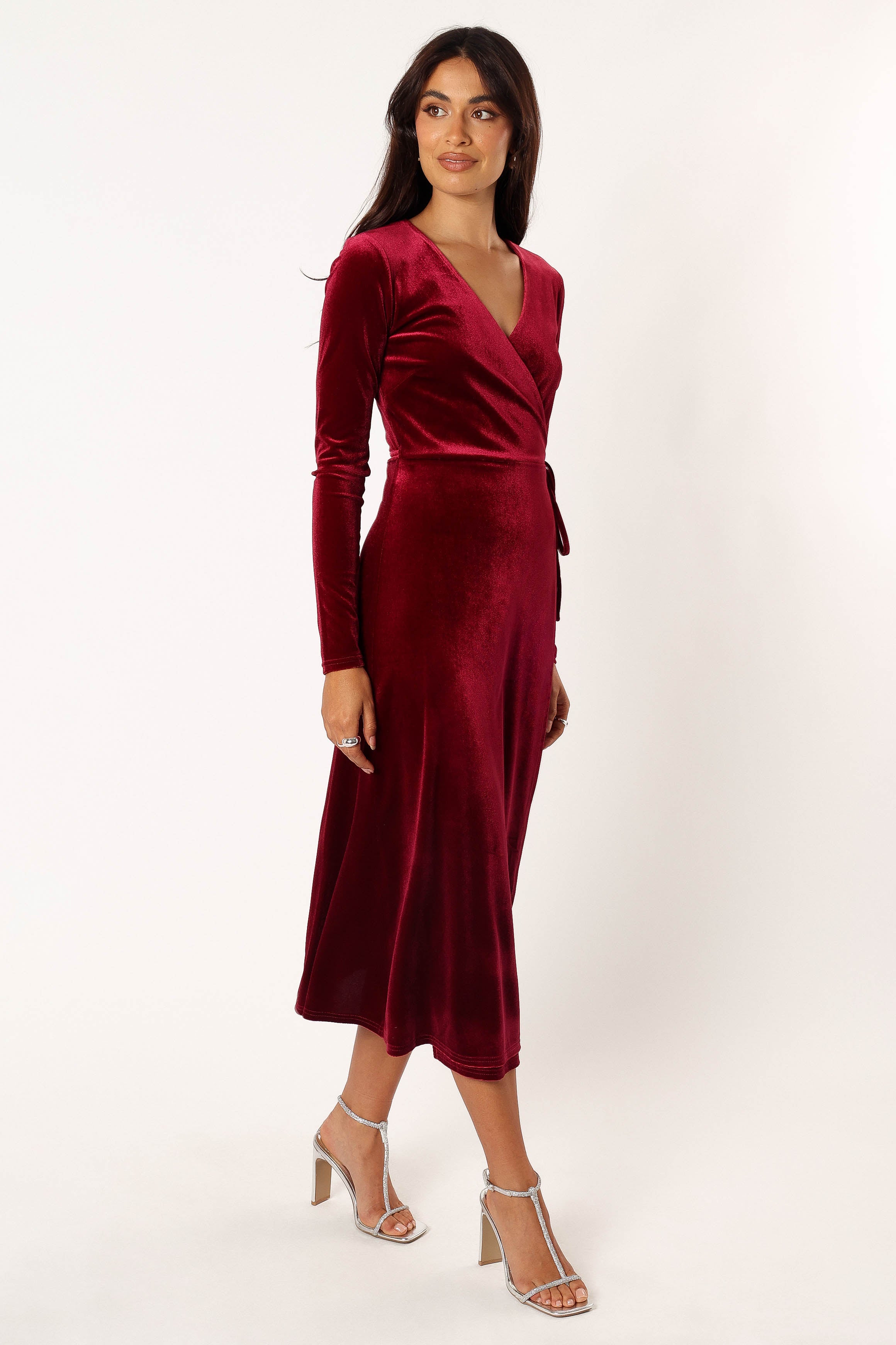 DRESSES @Darby Longsleeve Midi Dress - Burgundy