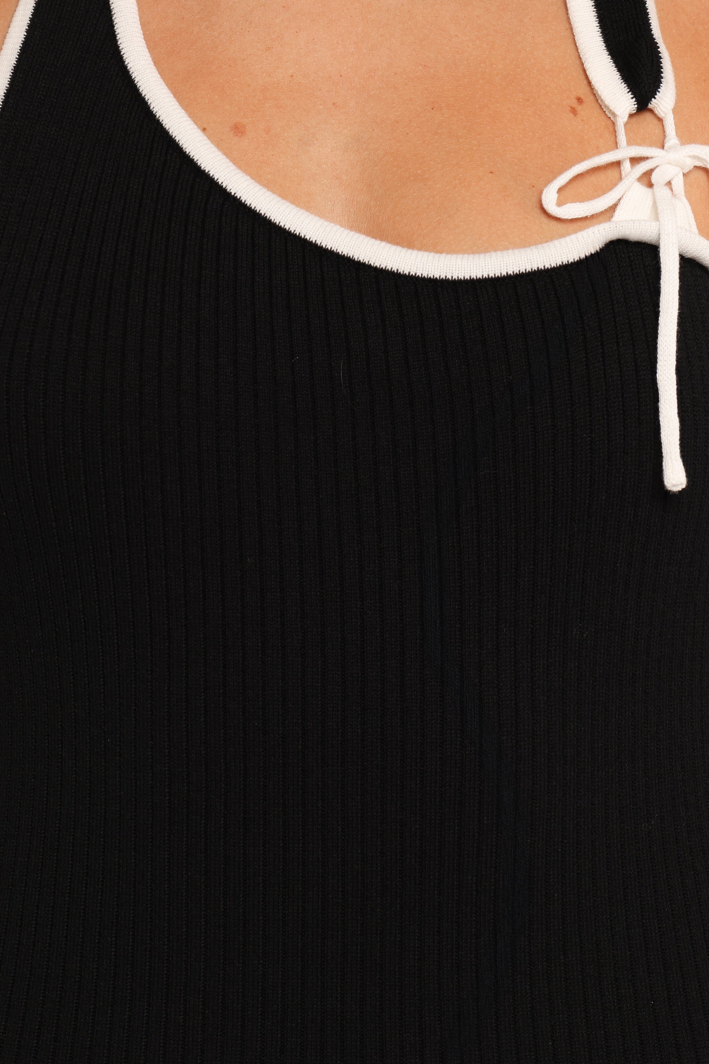 DRESSES Freja Maxi Dress - Cream/Black