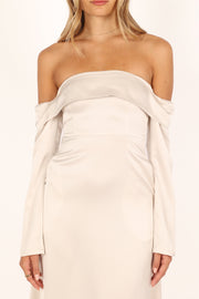 DRESSES @Gigi Off Shoulder Maxi Dress - Cream