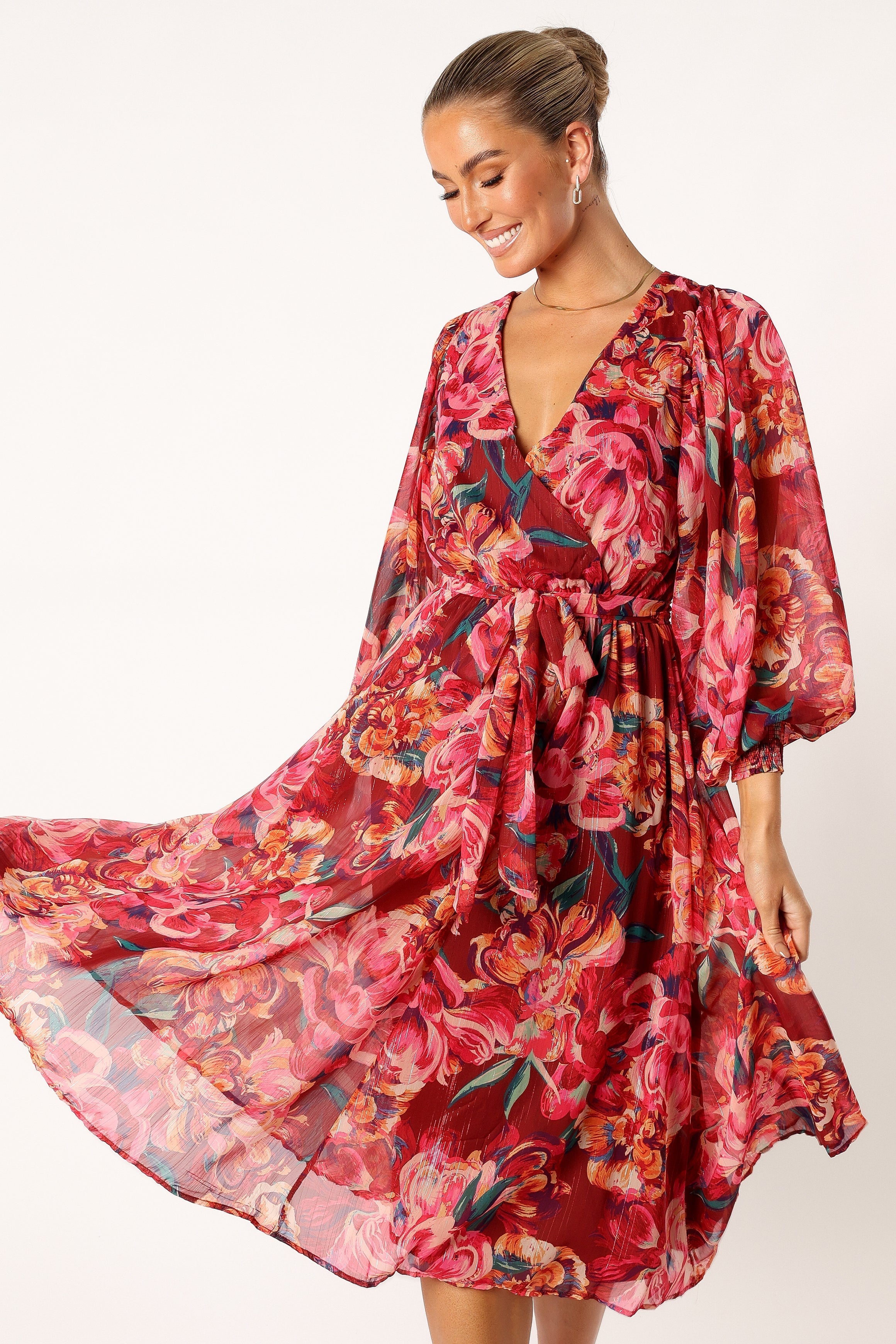 DRESSES @Goldie Longsleeve Maxi Dress - Red Floral