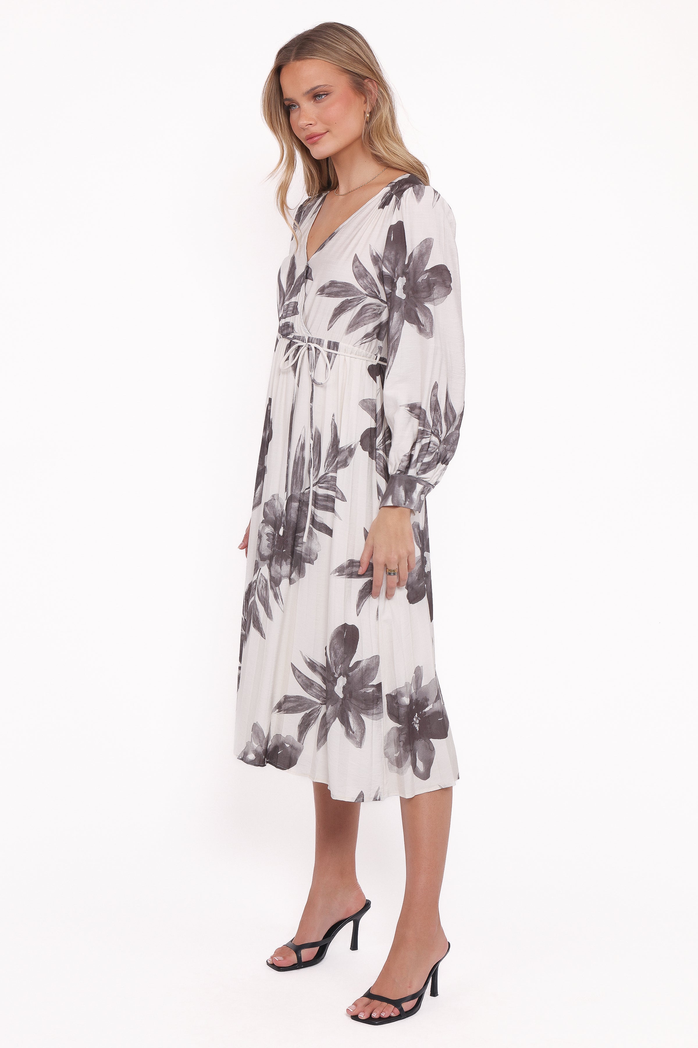 DRESSES Grainne Long Sleeve Midi Dress - Black/White Floral