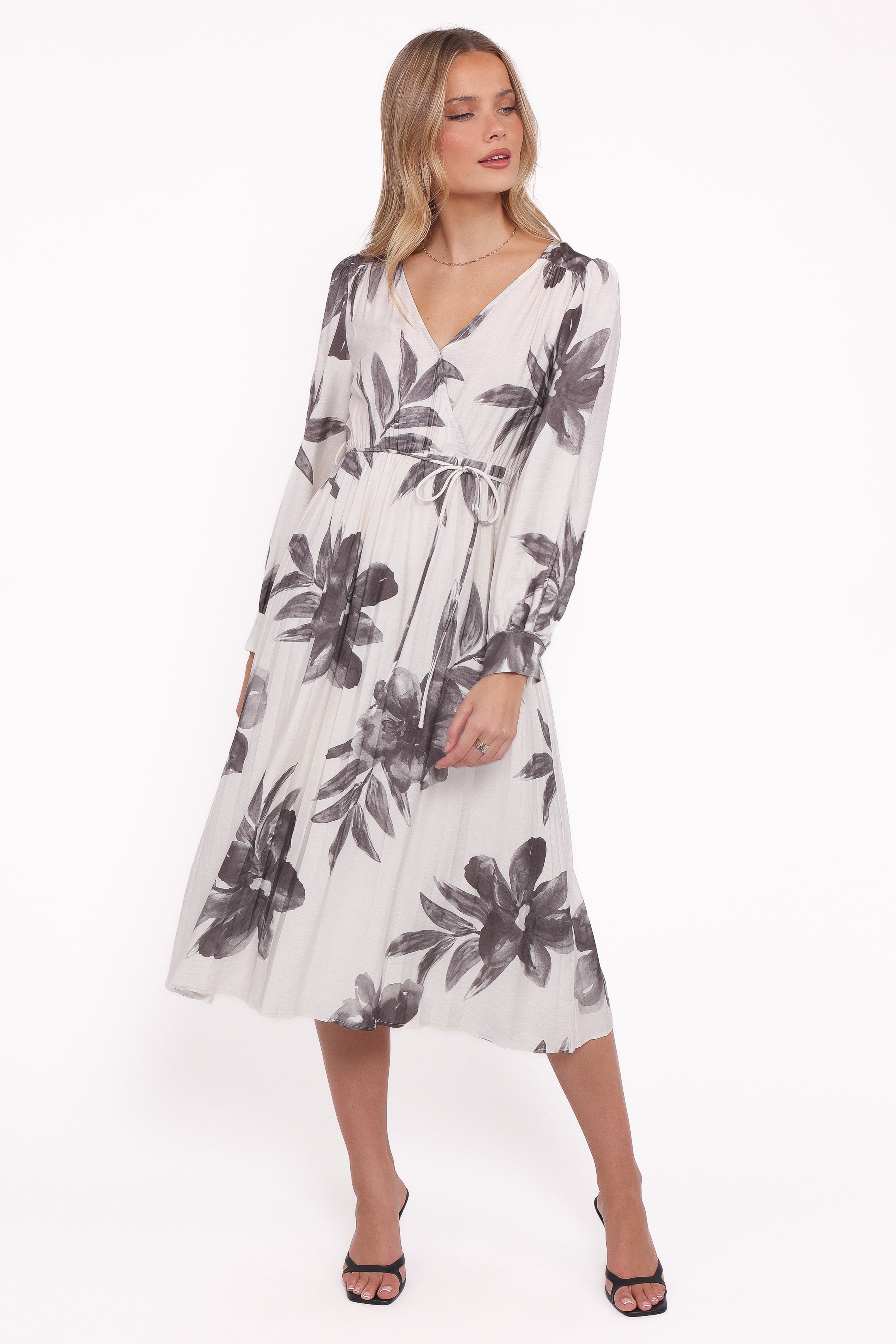 DRESSES Grainne Long Sleeve Midi Dress - Black/White Floral