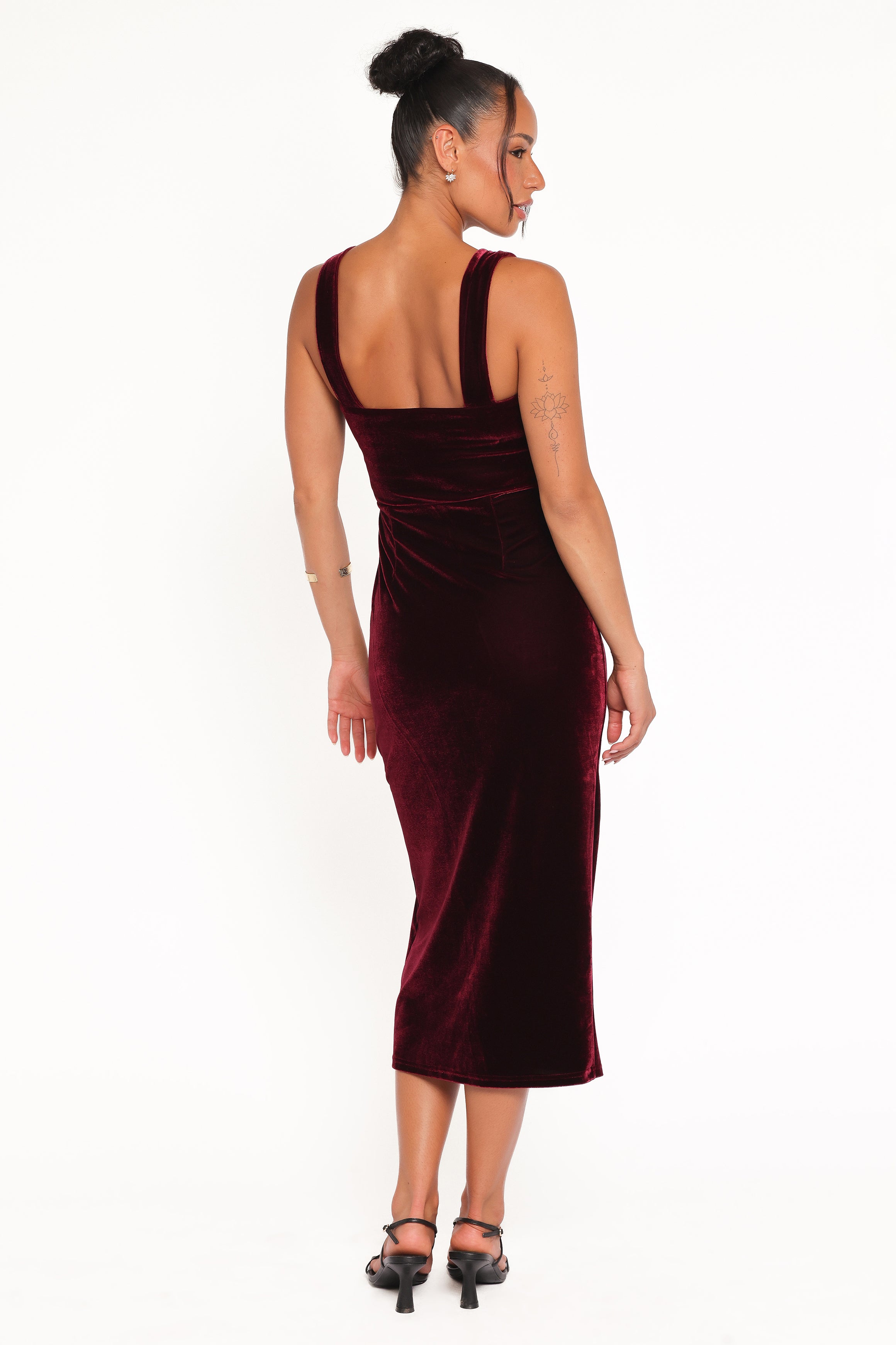 DRESSES Hyatt Velvet Dress - Burgundy
