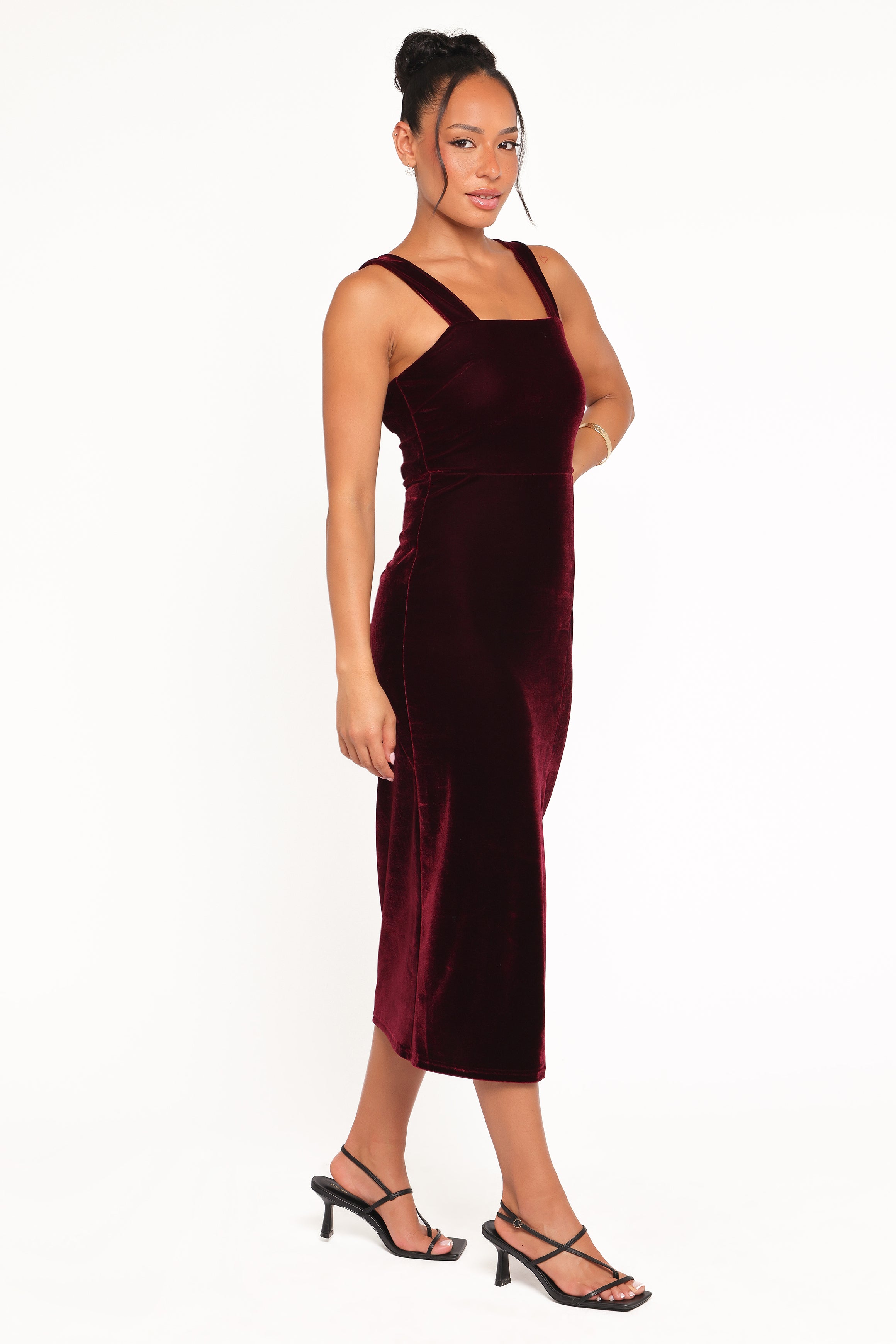 DRESSES Hyatt Velvet Dress - Burgundy