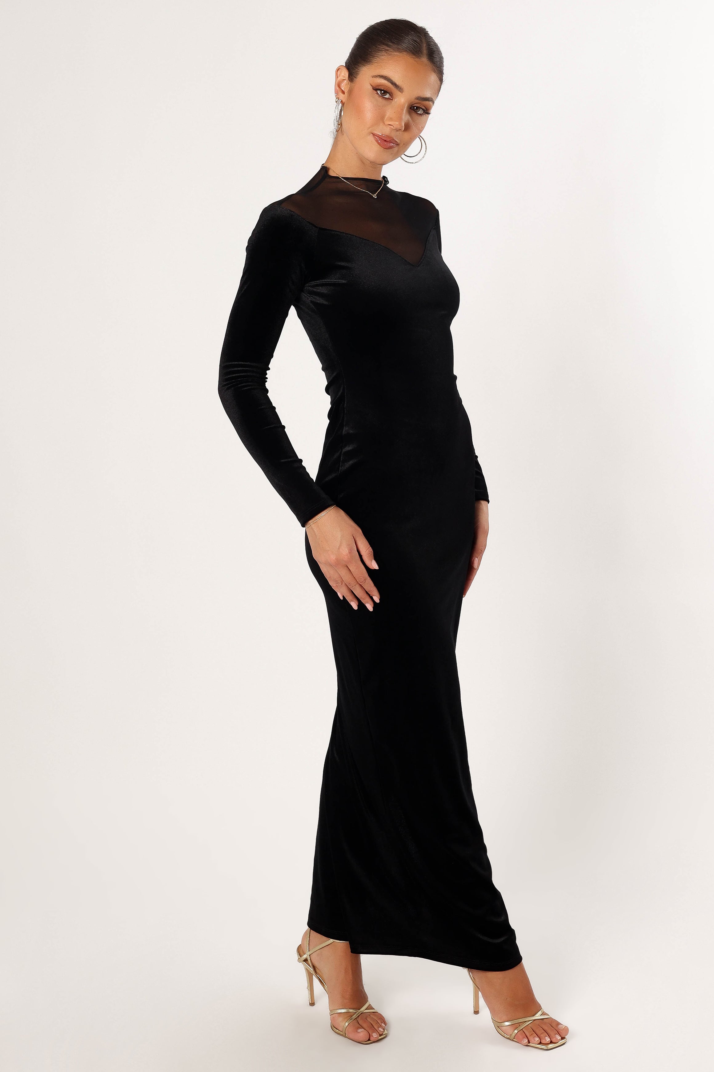 DRESSES @Jessica Longsleeve Maxi Dress - Black