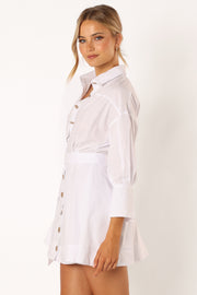 DRESSES @Julia Belted Mini Dress - White