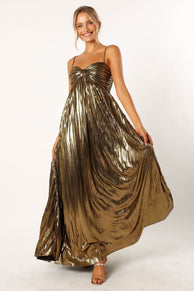 DRESSES @Kanthro Pleated Maxi Dress - Gold