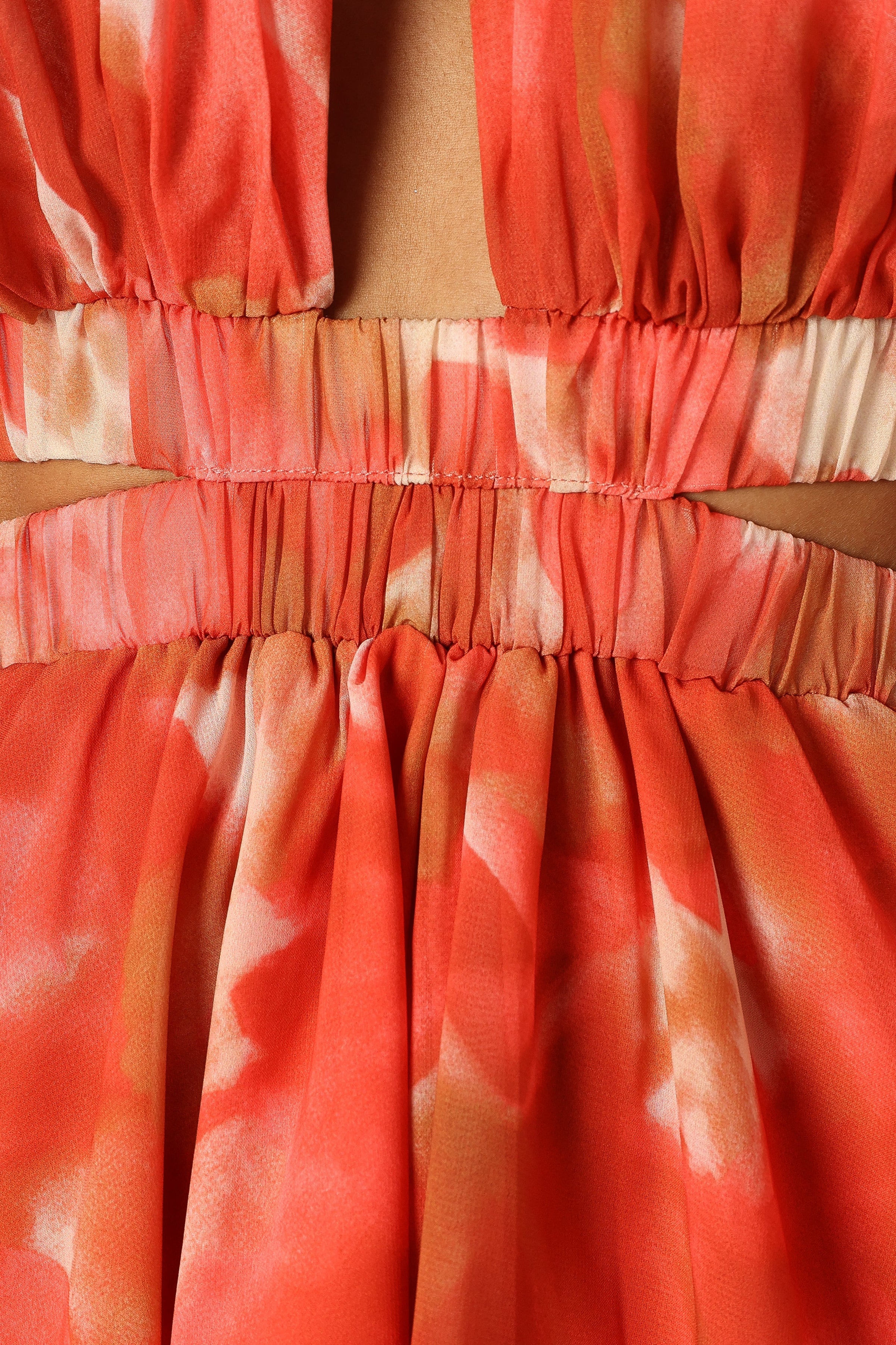 DRESSES @Katniss Longsleeve Mini Dress - Red Floral