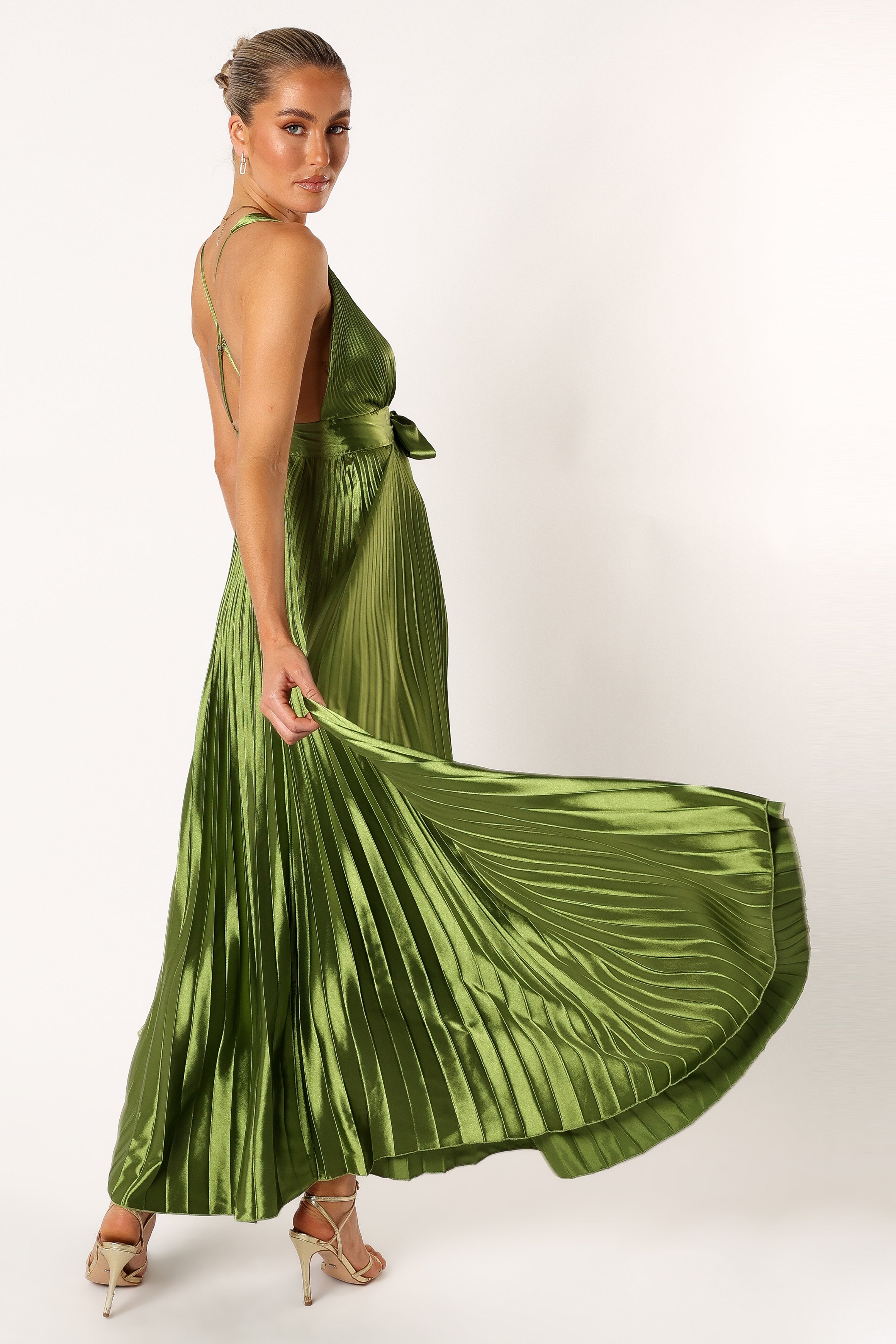 DRESSES @Kris Pleated Maxi Dress - Martini Olive