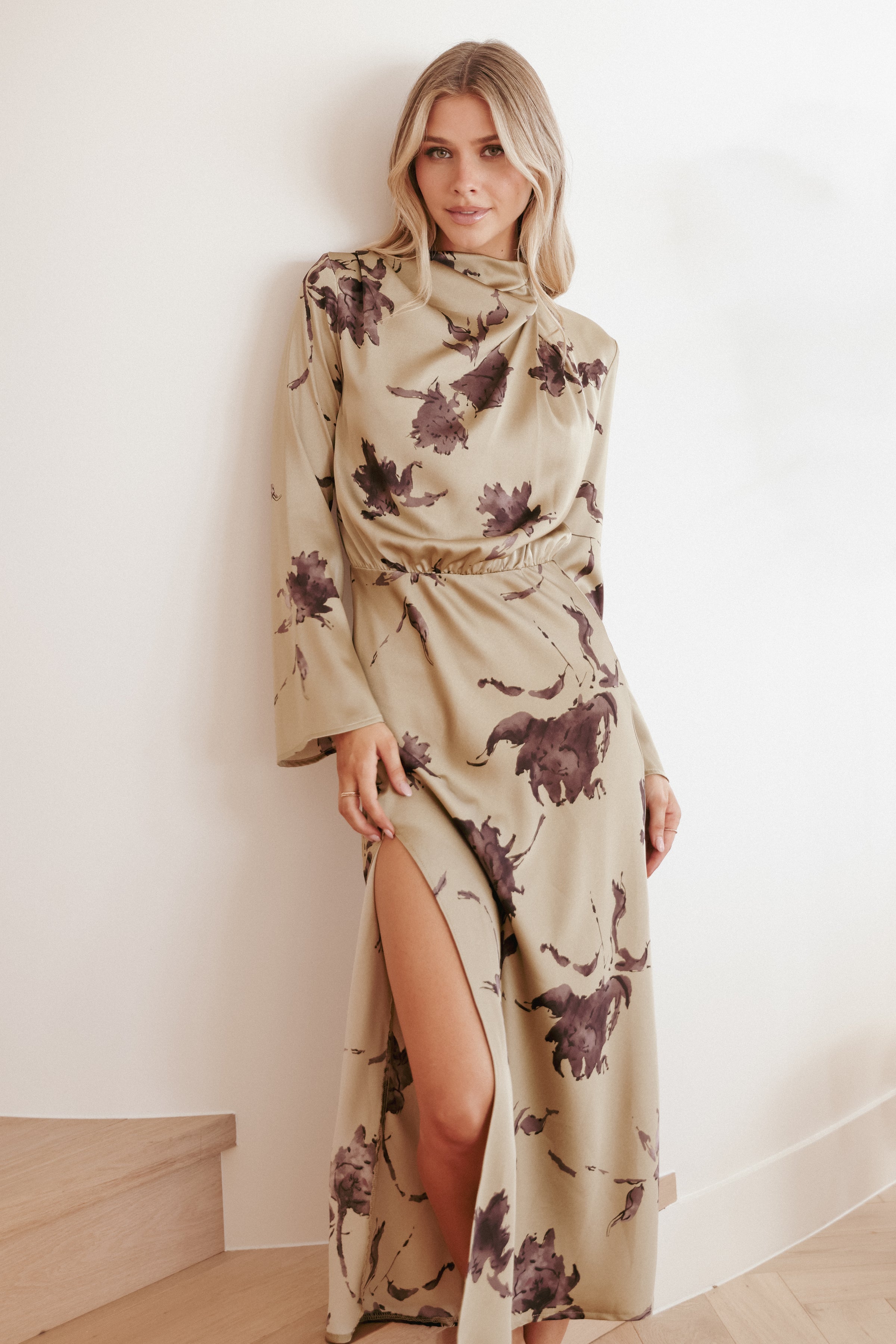 DRESSES Kristyn Long Sleeve Midi Dress - Olive Floral