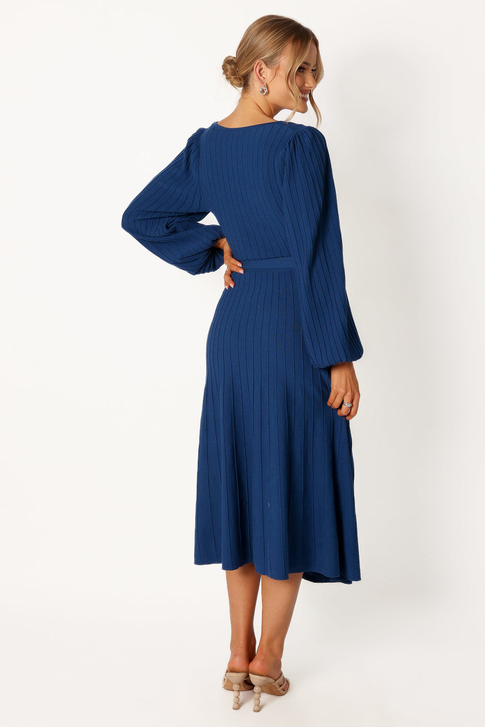 DRESSES @Lexi Longsleeve Midi Dress - Blue