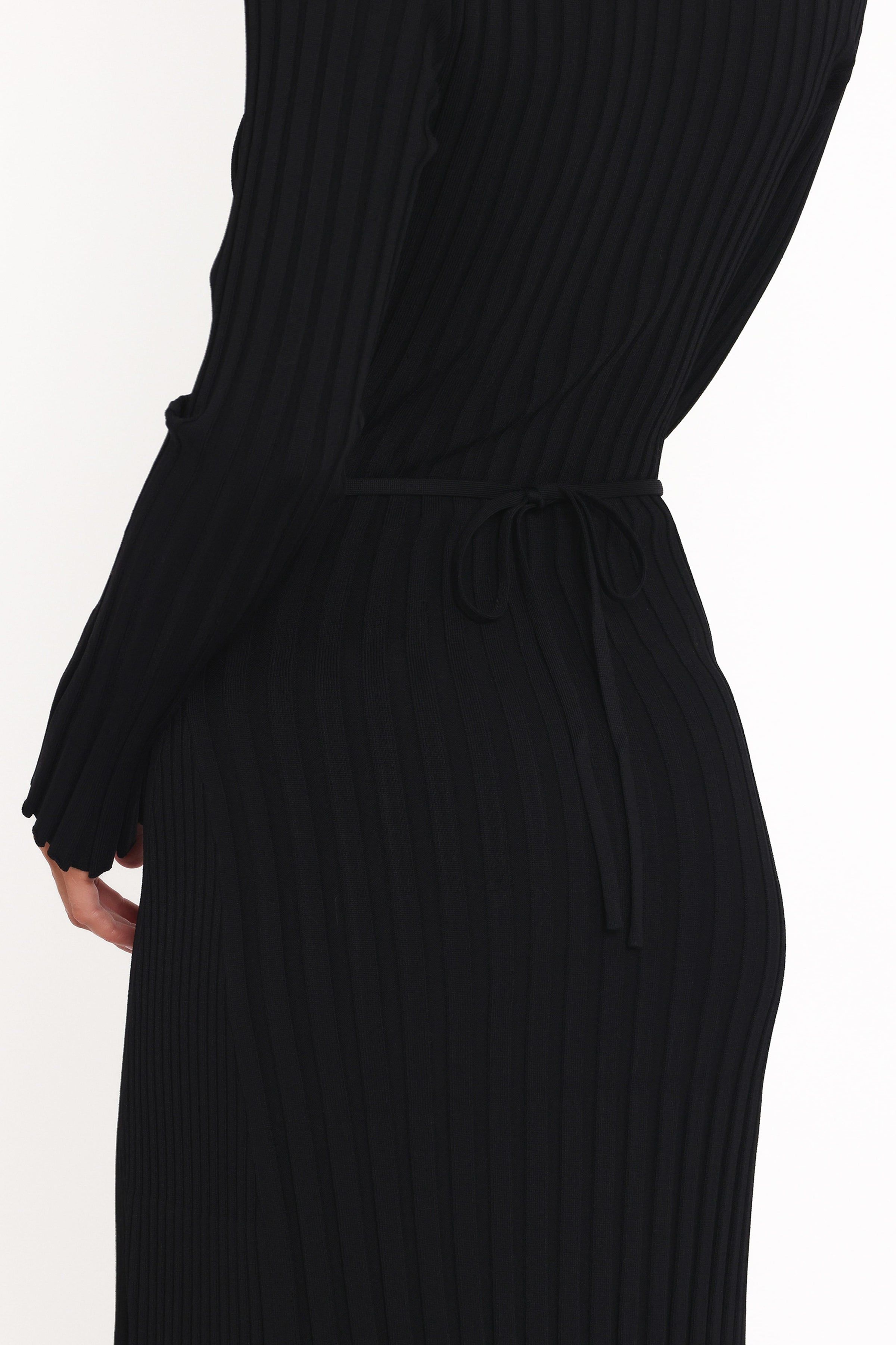 DRESSES Lina Long Sleeve Maxi Dress - Black