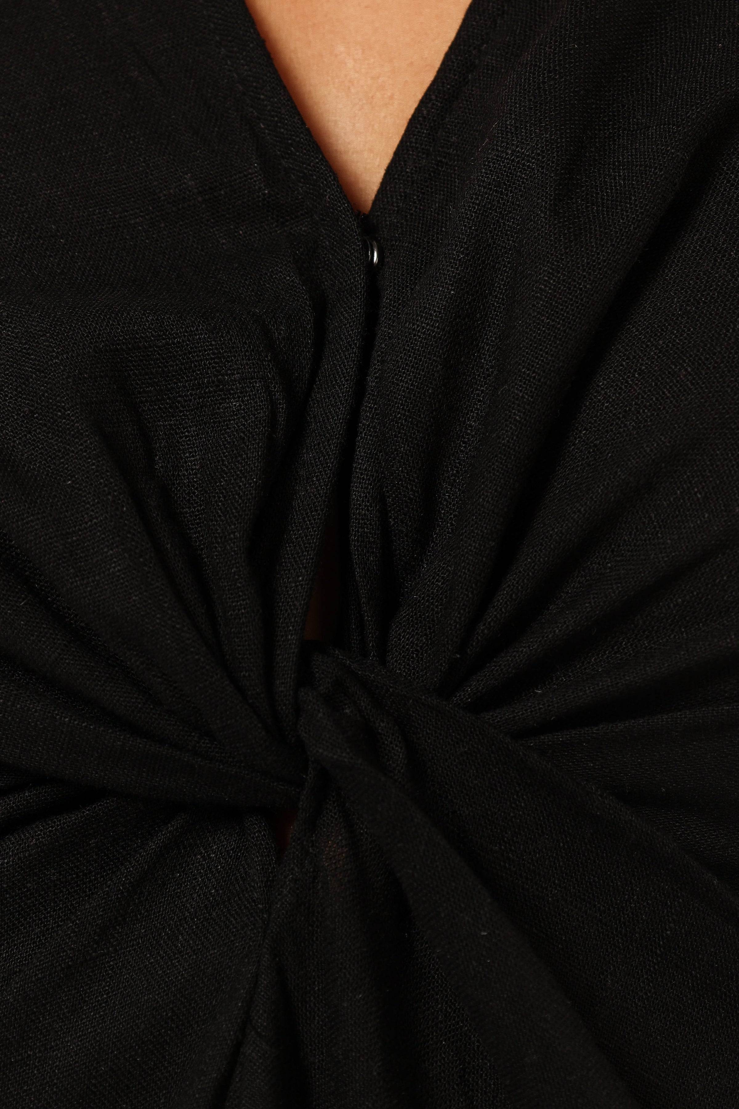 DRESSES @Matilda Maxi Dress - Black (Hold for Winter Essentials)