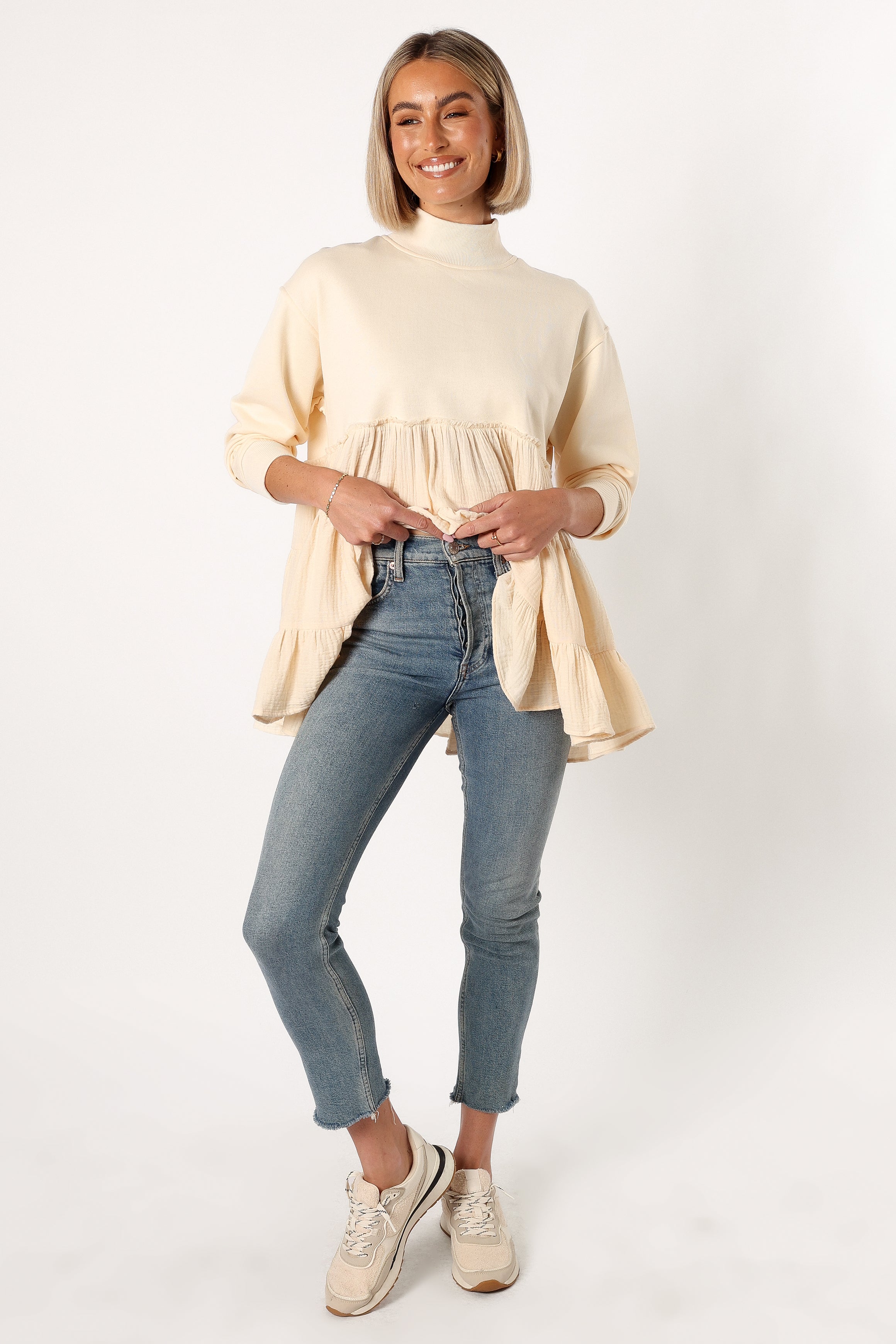 DRESSES @Minia Longsleeve Mini Dress - Cream