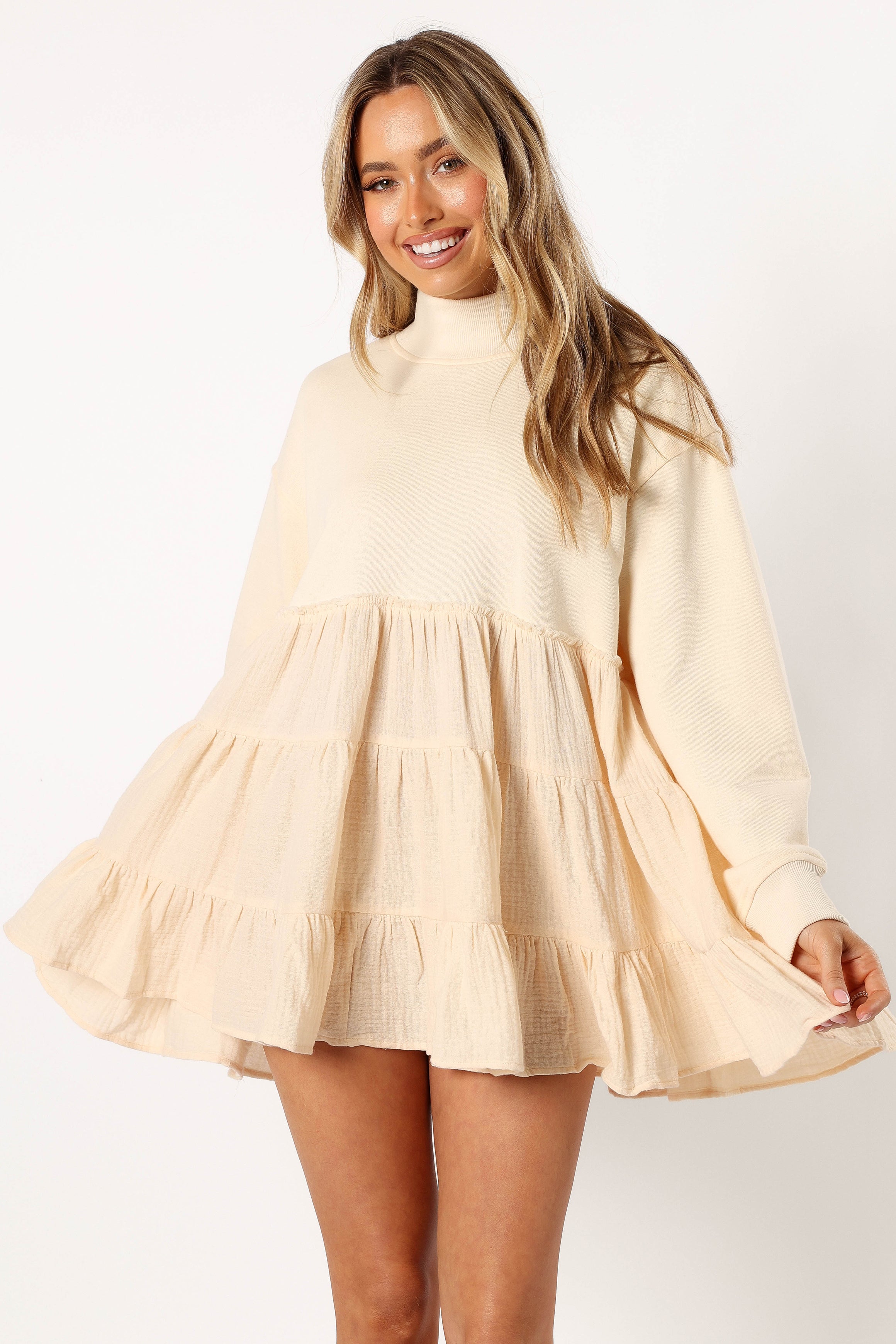 DRESSES @Minia Longsleeve Mini Dress - Cream