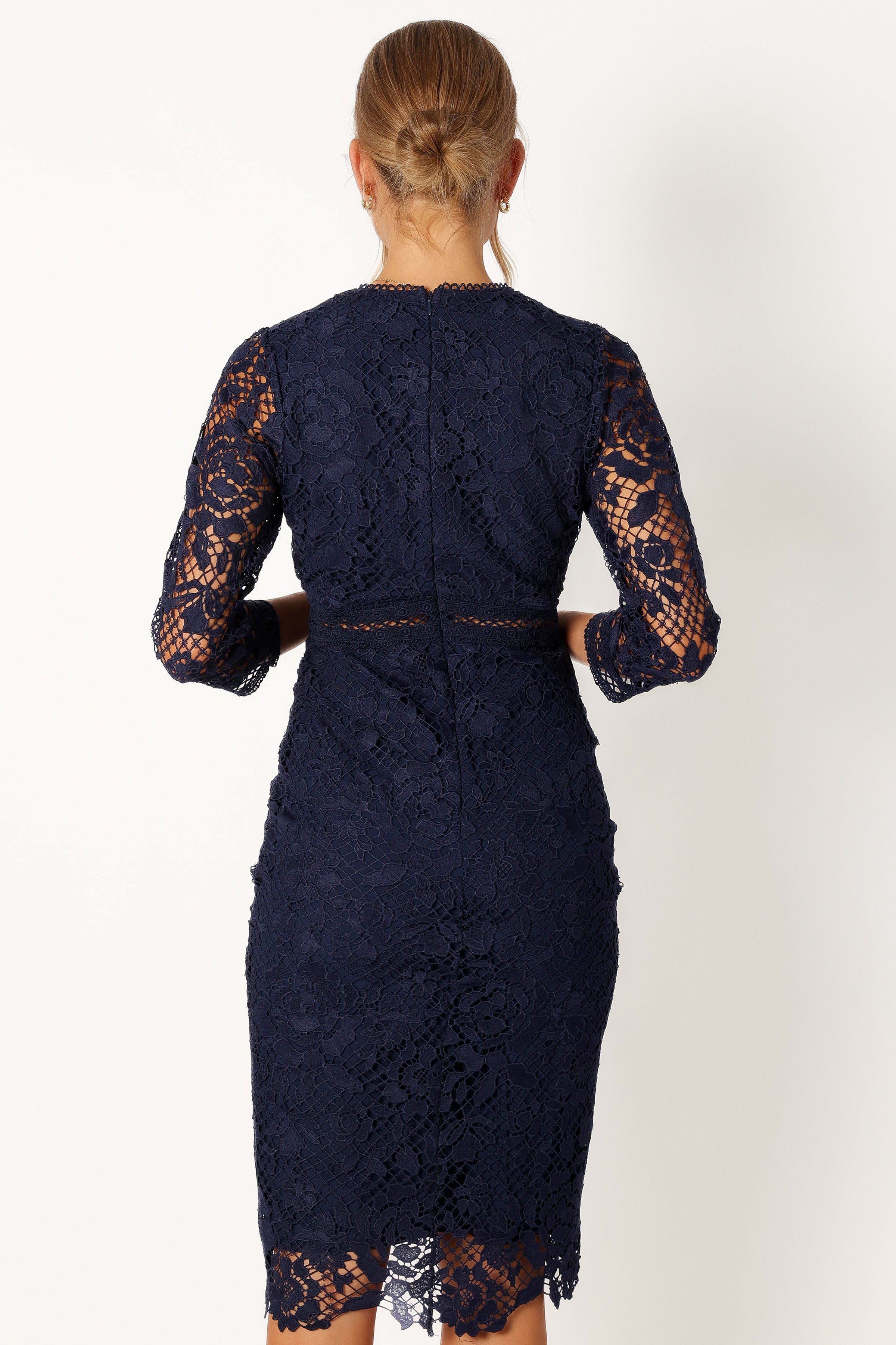 DRESSES @Pia Long Sleeve Midi Dress - Navy