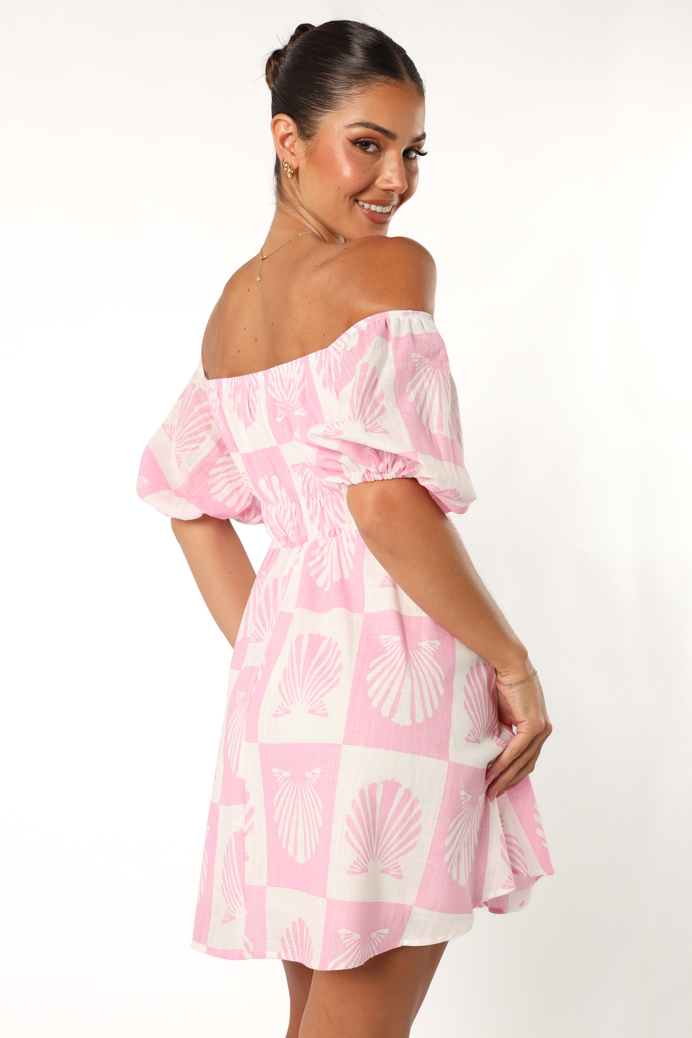 DRESSES @Rocco Off Shoulder Mini Dress - Pink