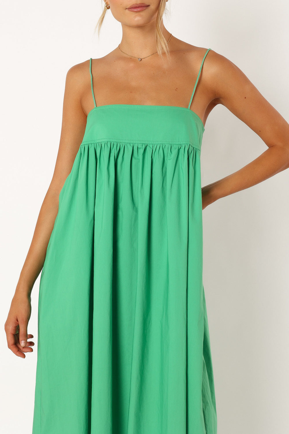 DRESSES @Serina Maxi Dress - Green