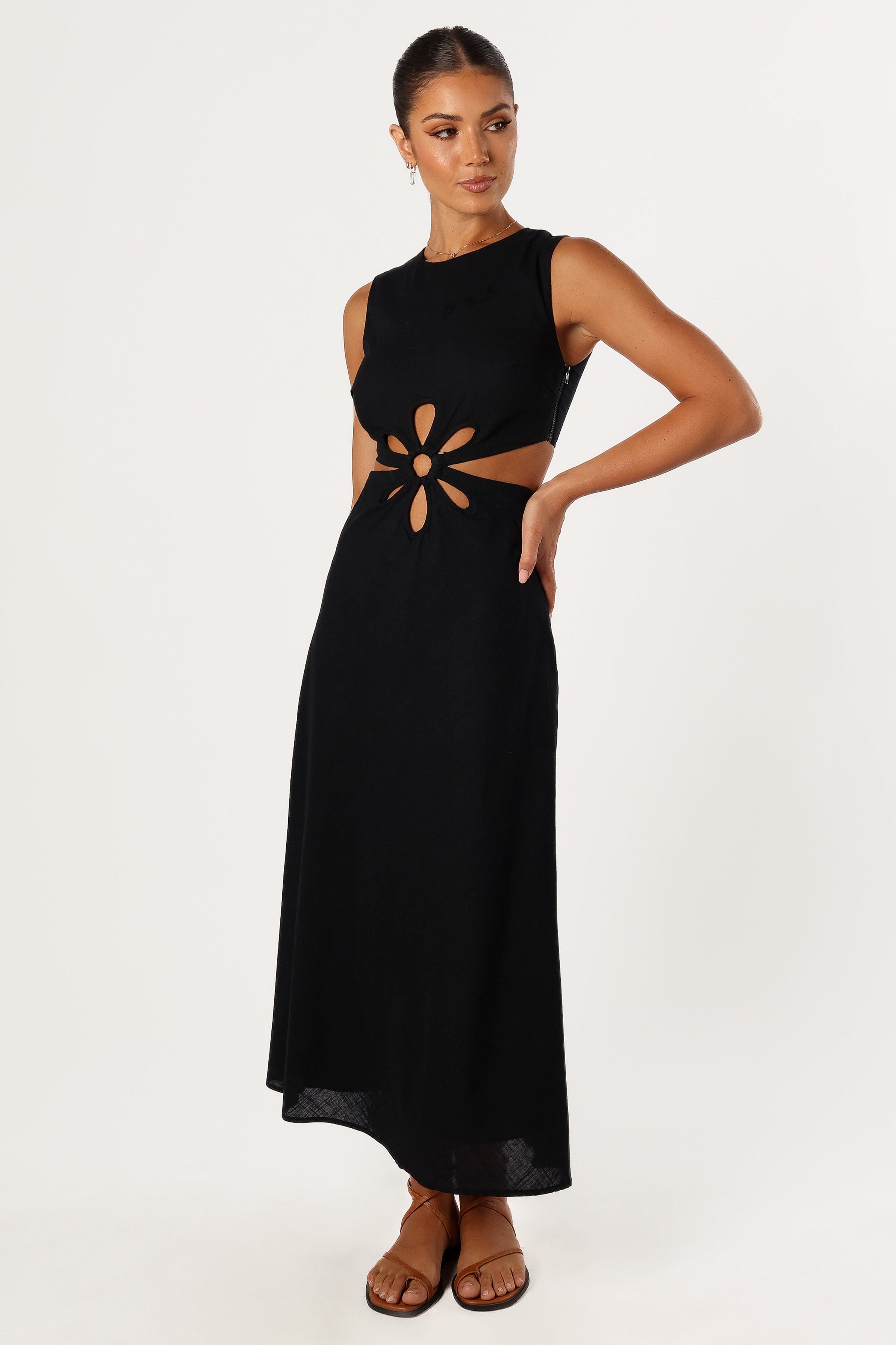 DRESSES @Sola Midi Dress - Black