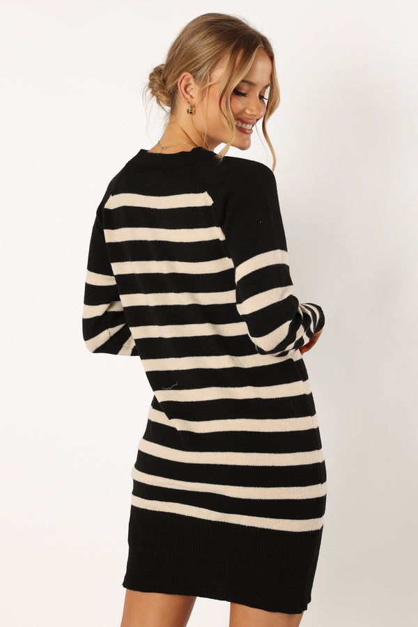 DRESSES @Willa Longsleeve Mini Dress - Black White