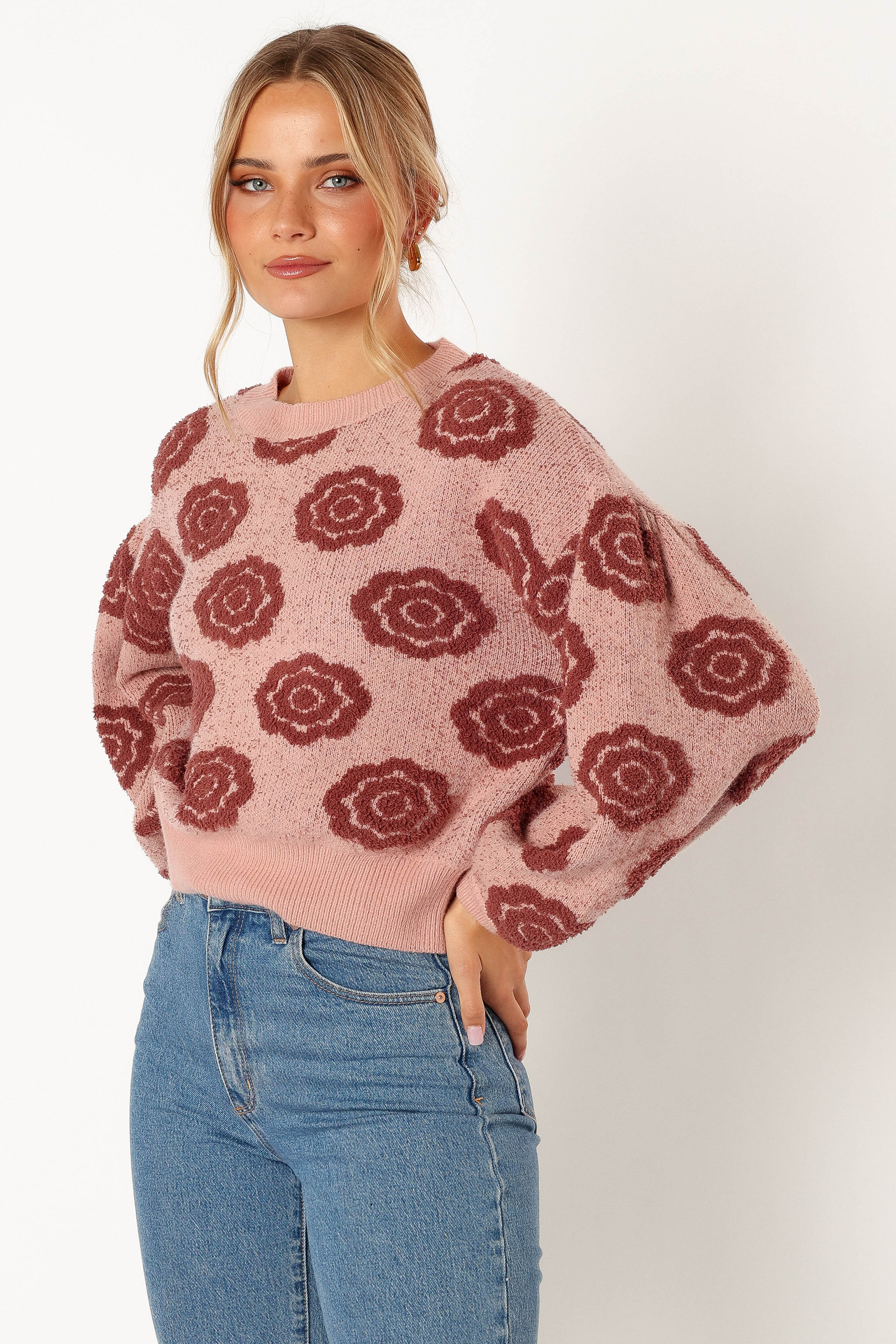 KNITWEAR @Amara Crewneck Rose Detail Knit Sweater - Mauve