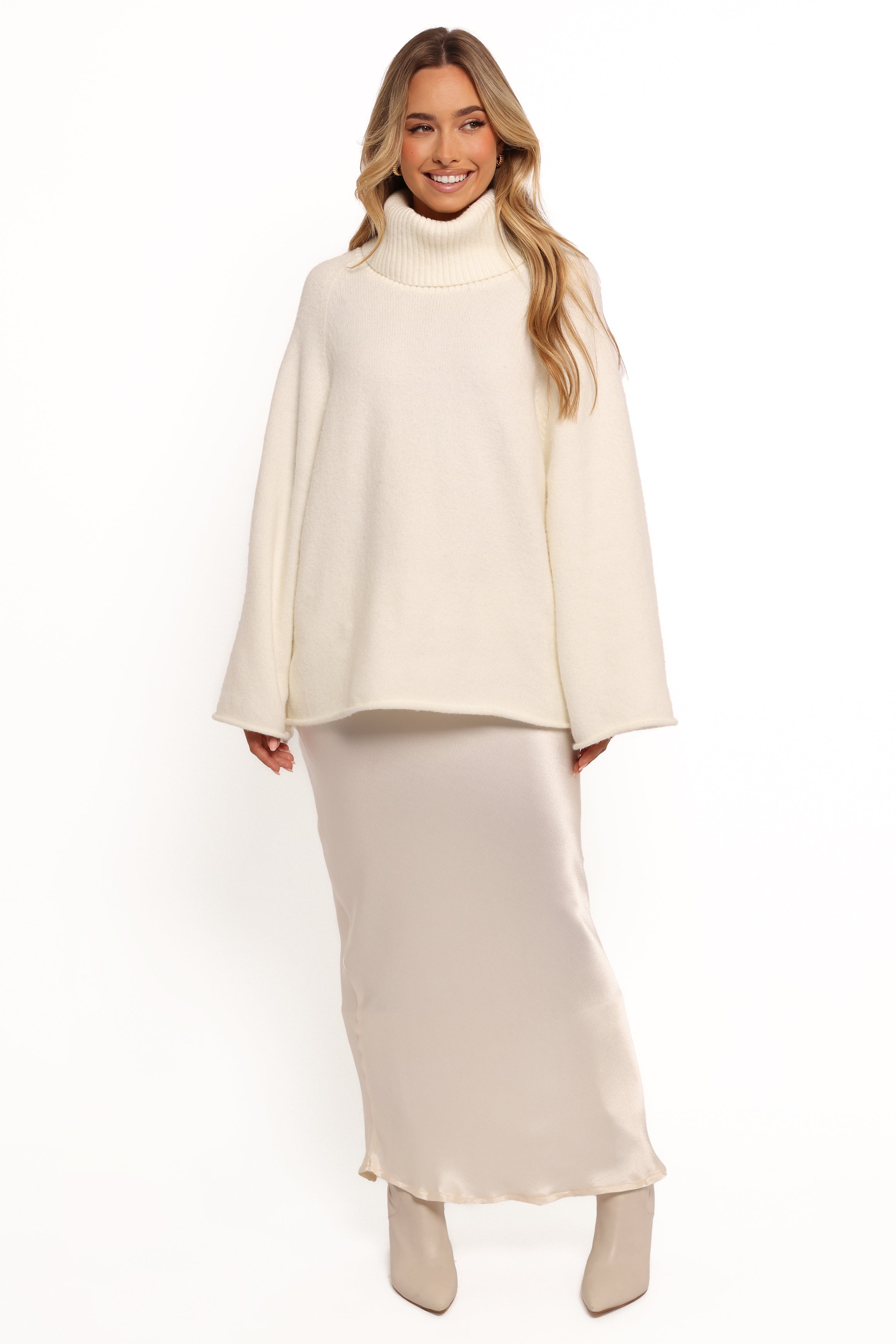 KNITWEAR Bindy Cowlneck Knit Sweater - White