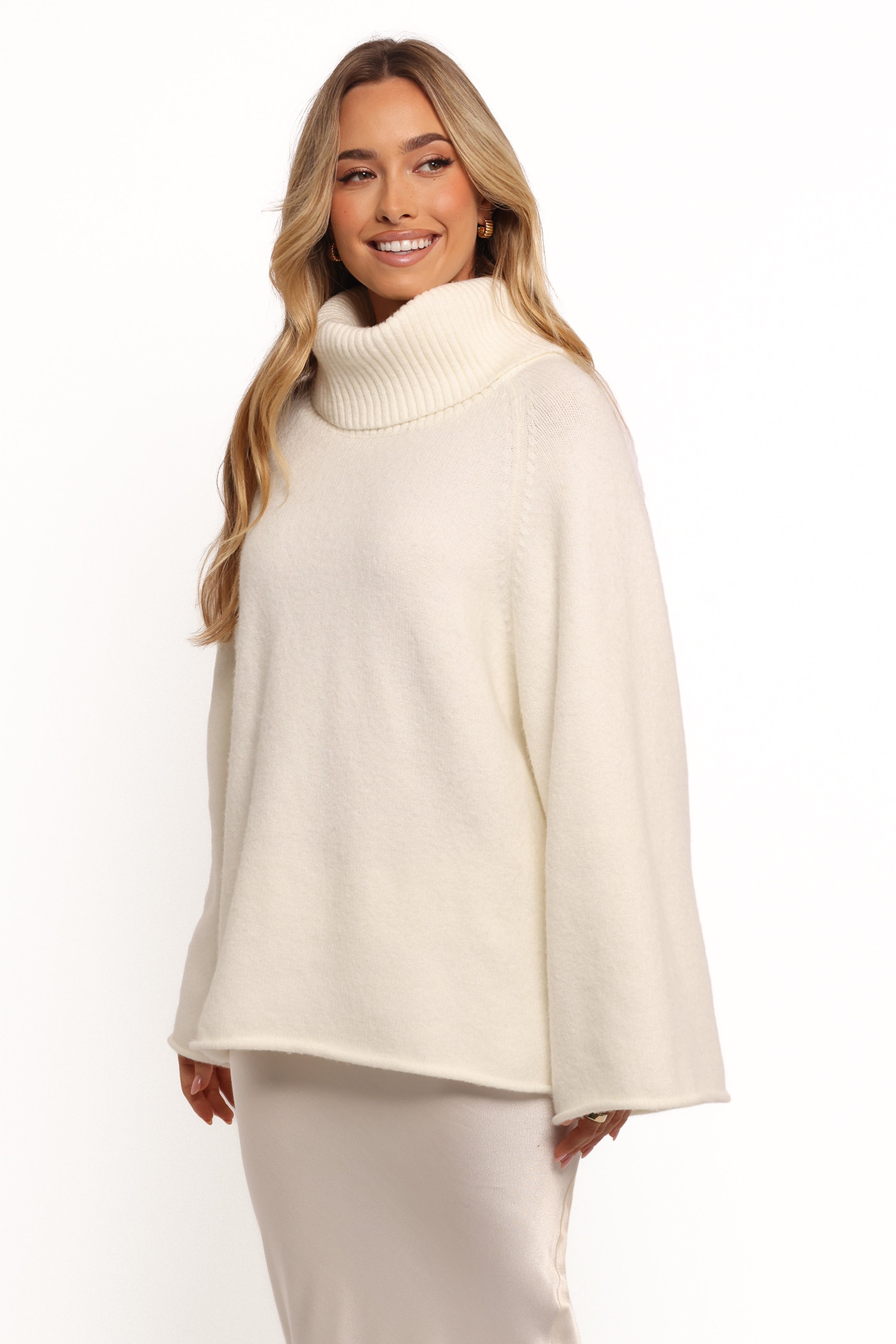 KNITWEAR Bindy Cowlneck Knit Sweater - White