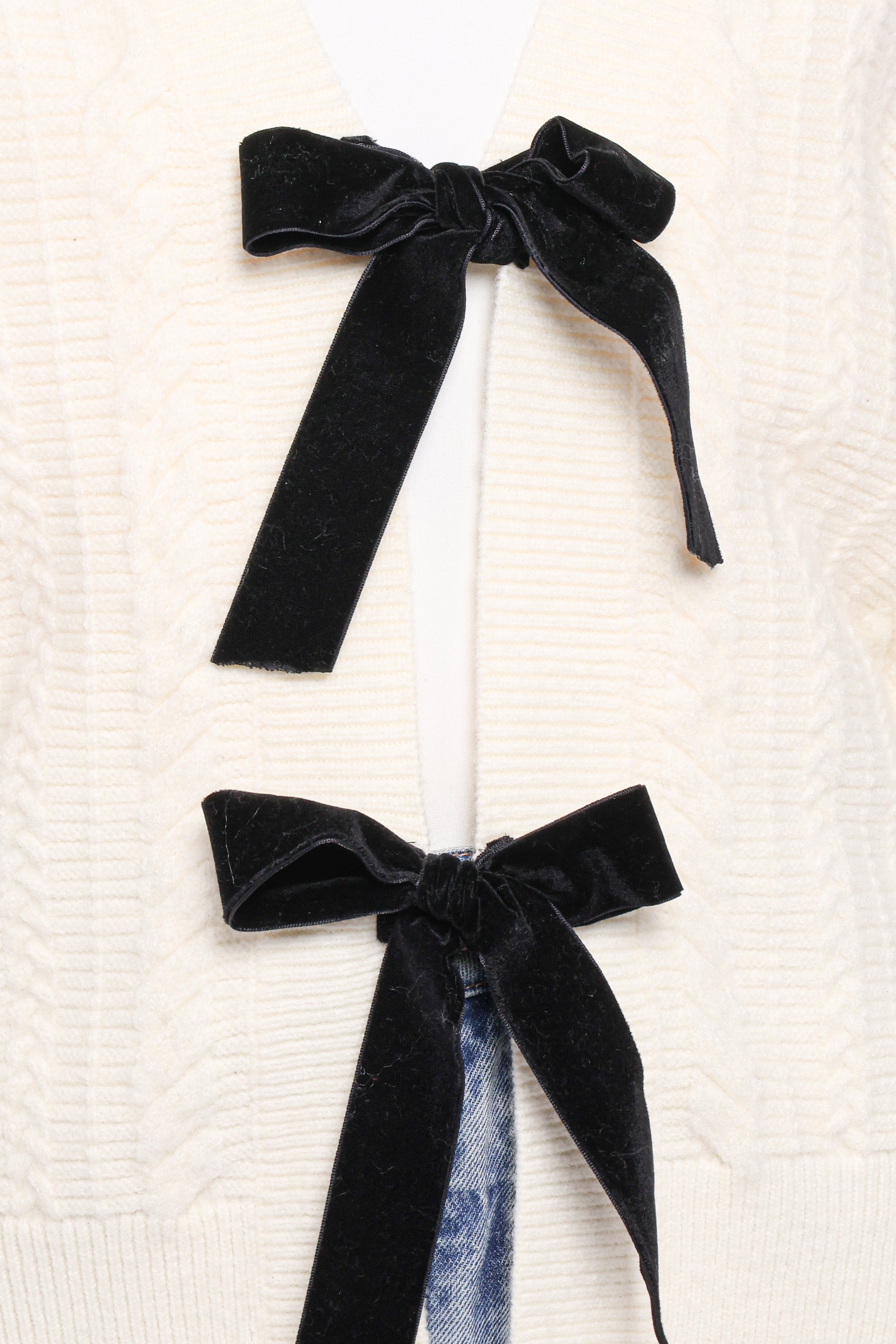 KNITWEAR Bree Velvet Bow Cardigan - Cream