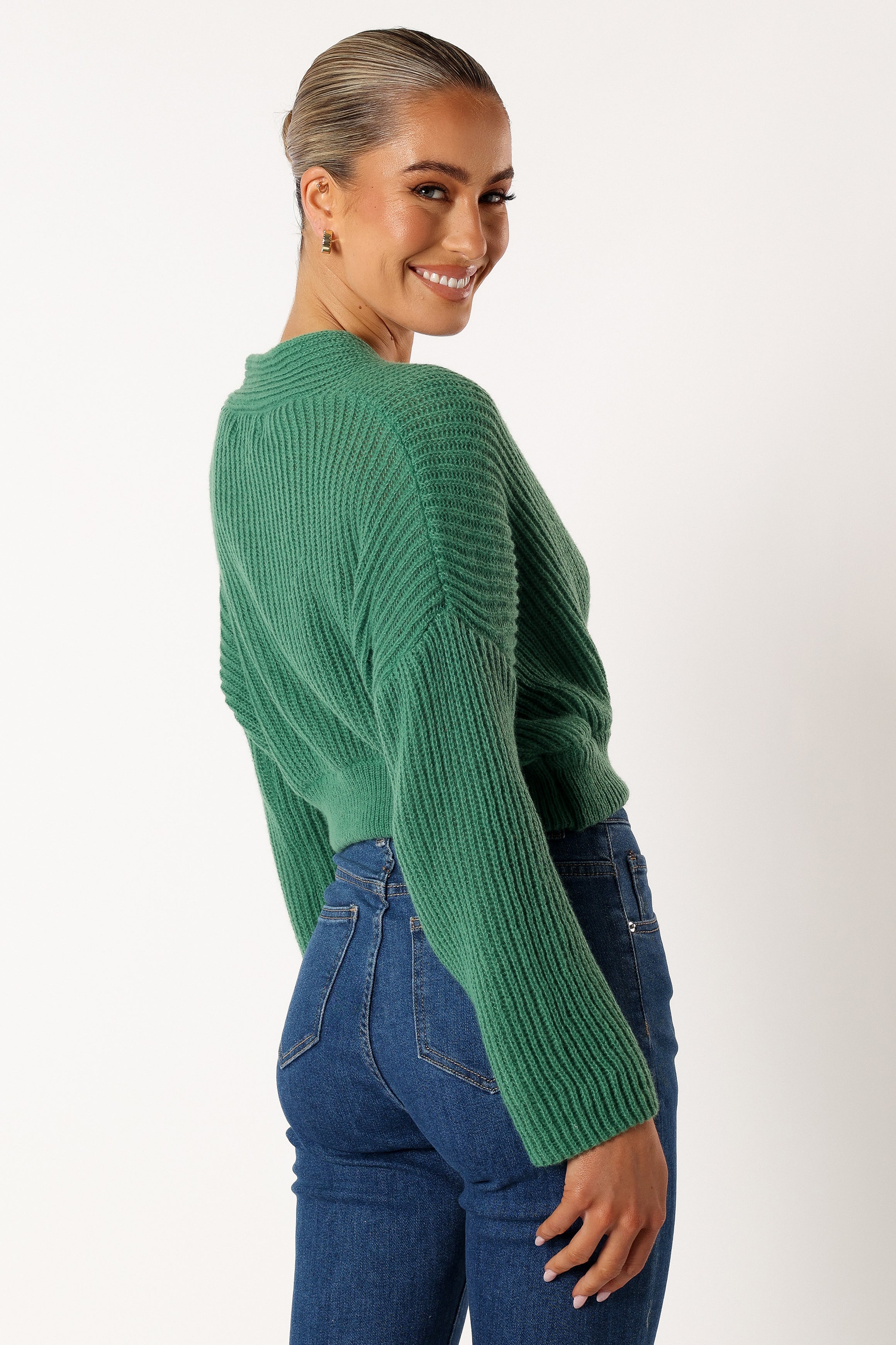 KNITWEAR @Brinley Crop Knit Sweater - Kelly Green