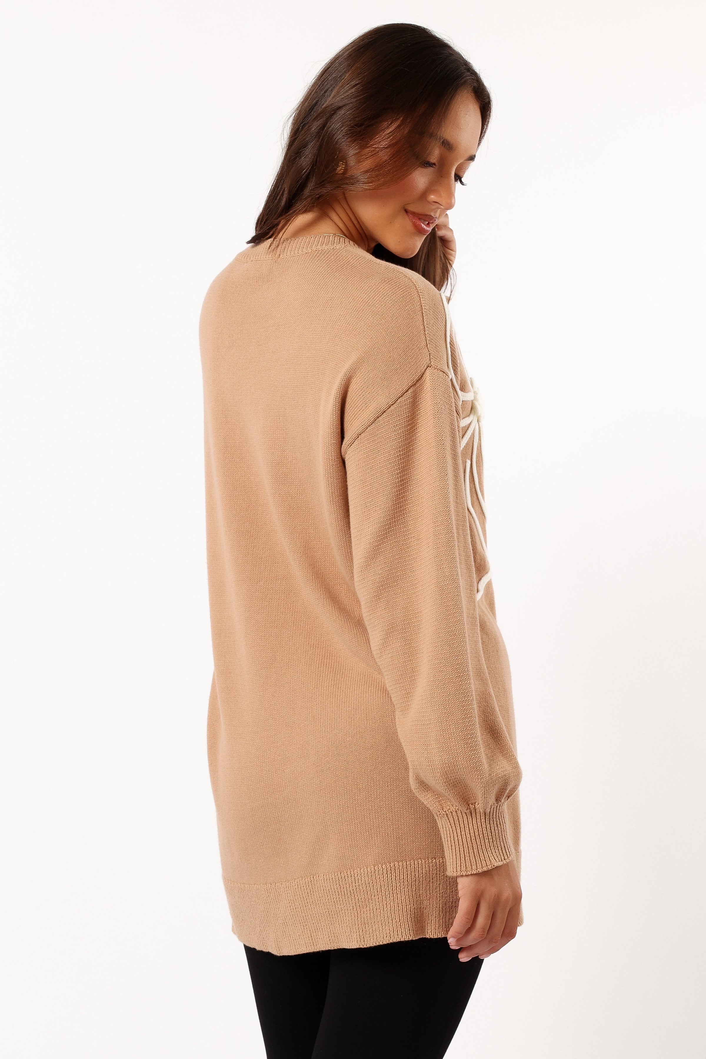 KNITWEAR @Carmello Flower Knit Sweater - Mocha