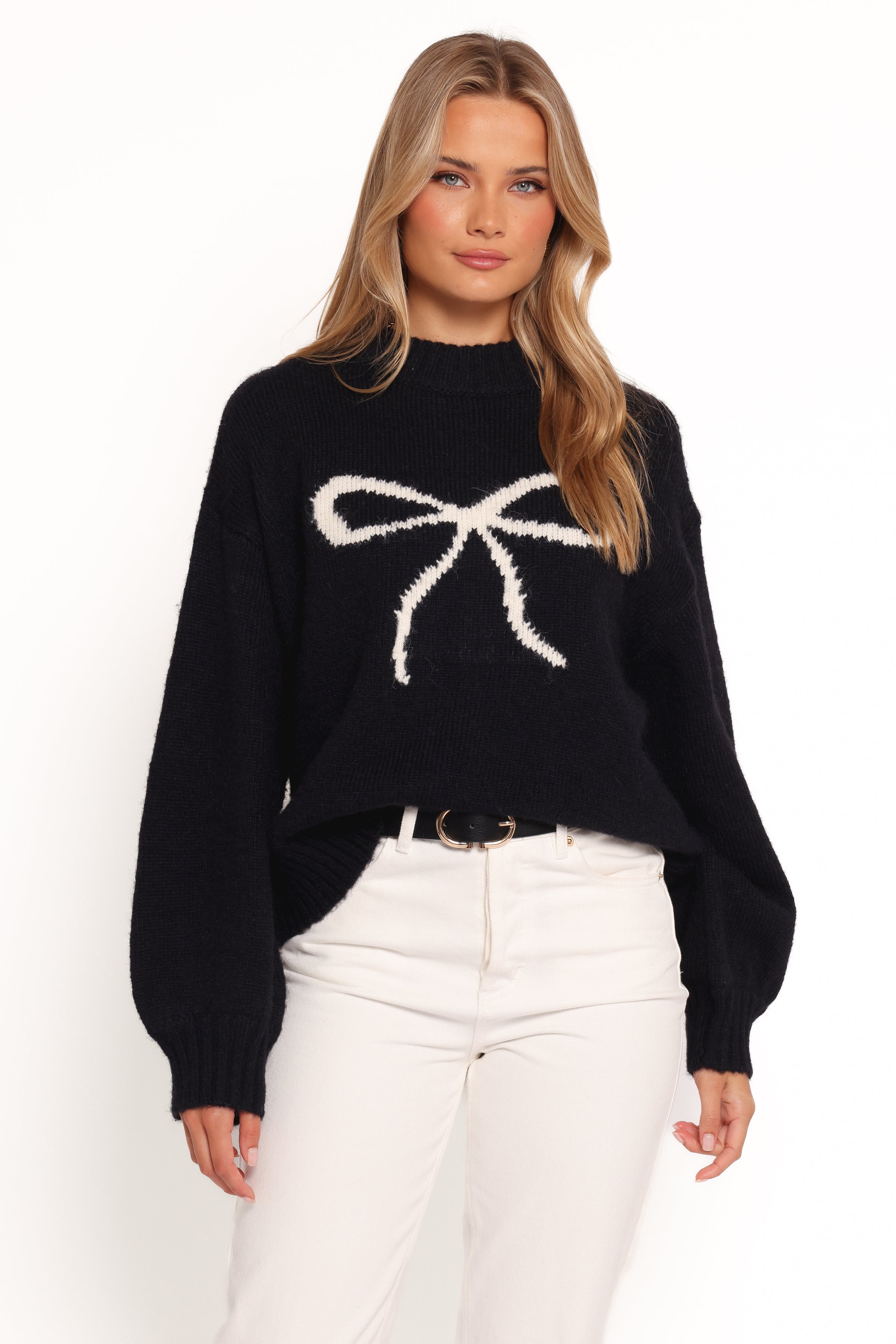 KNITWEAR Cecelia Bow Print Mock Neck Knit Sweater - Black